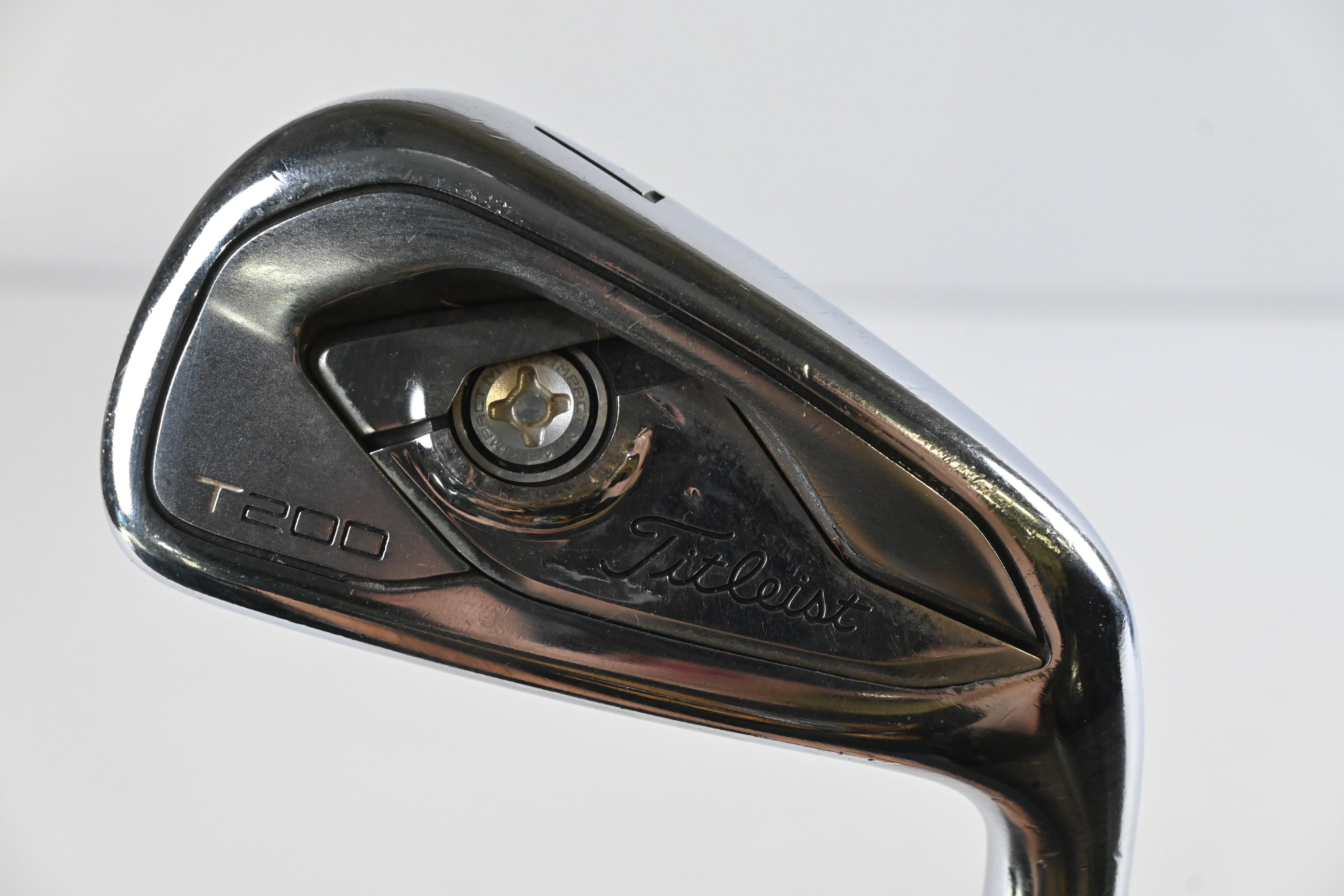Titleist T200 2019 #7 Iron / Regular Flex AMT Red R300 Shaft