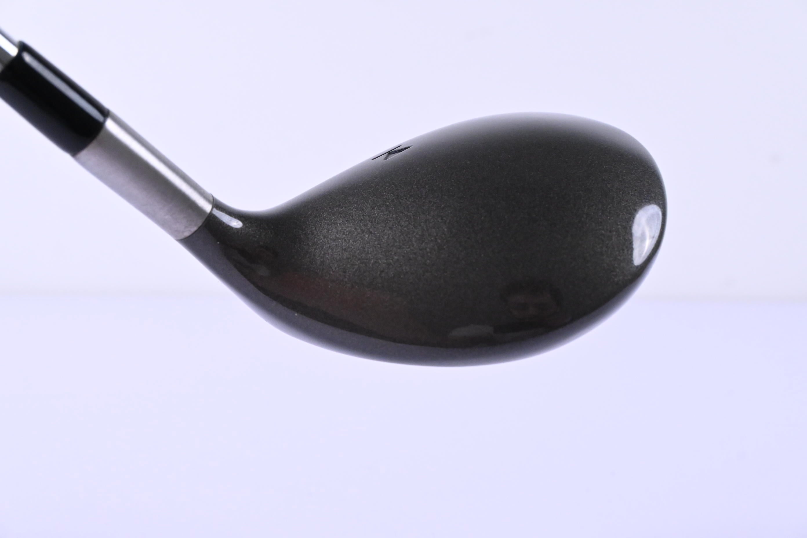 Titleist 975 F #3 Wood / 13.5 Degree / Stiff Flex Dynamic Gold S300 Shaft