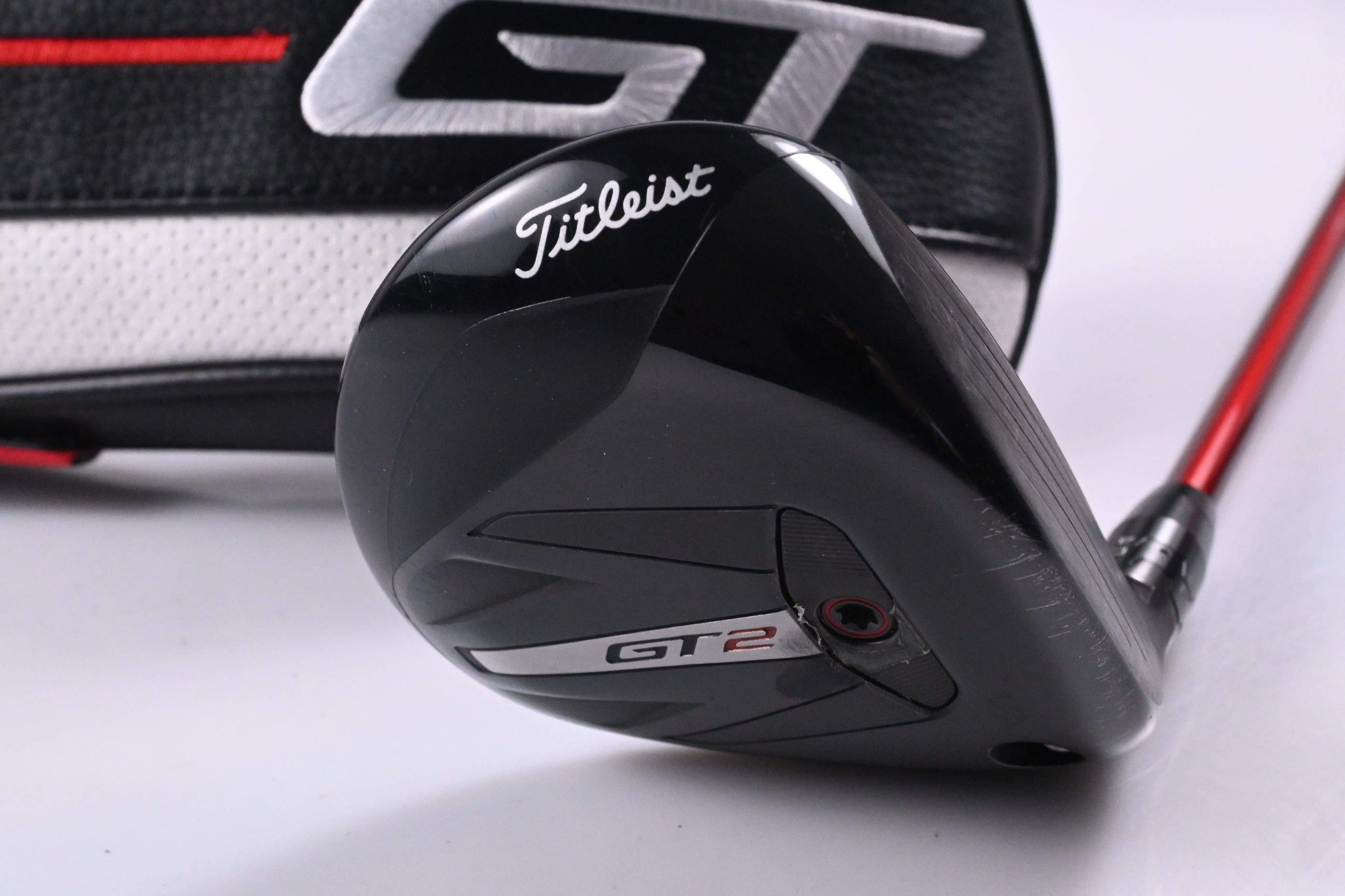 Titleist GT2 #5 Wood / 18 Degree / Regular Flex Project X Denali Red 60 Shaft