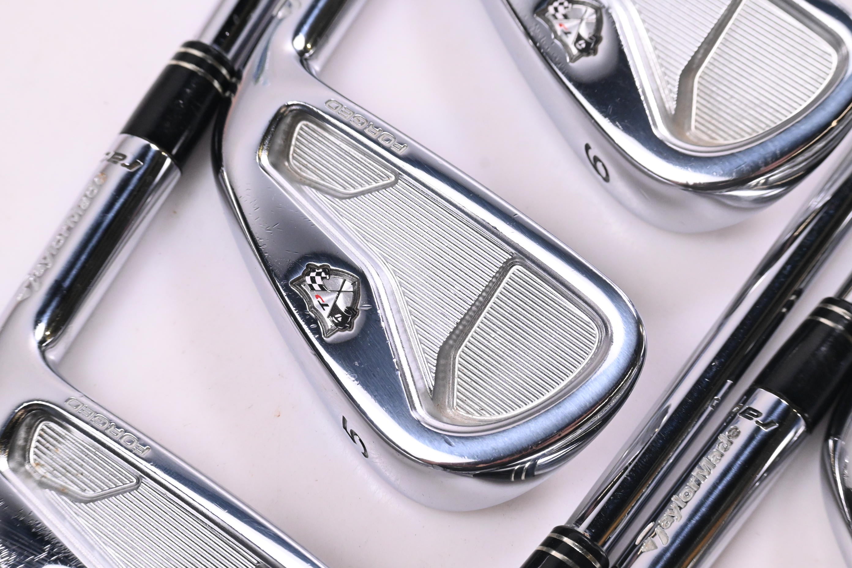 Taylormade RAC TP 2005 Irons / 4-PW / Stiff Flex Dynamic Gold S300 Shafts