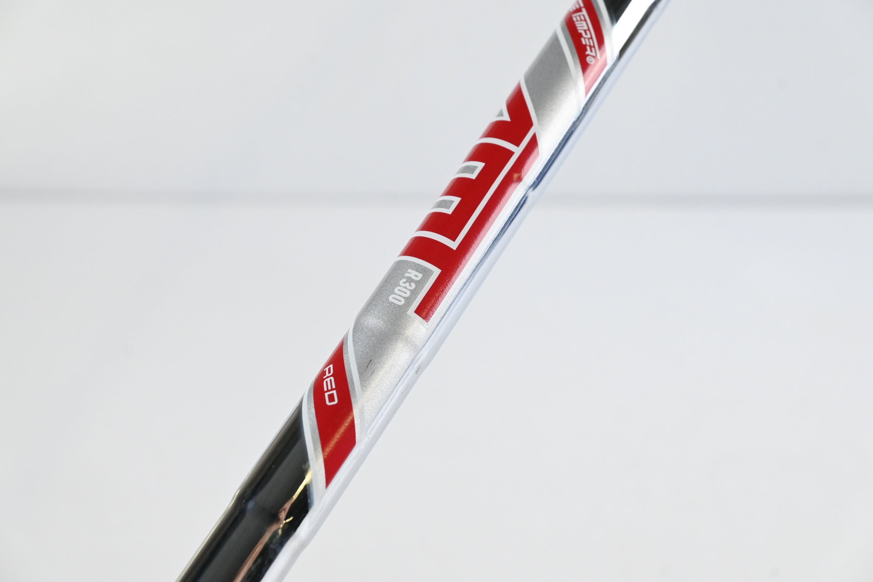 Titleist T200 2019 #7 Iron / Regular Flex AMT Red R300 Shaft