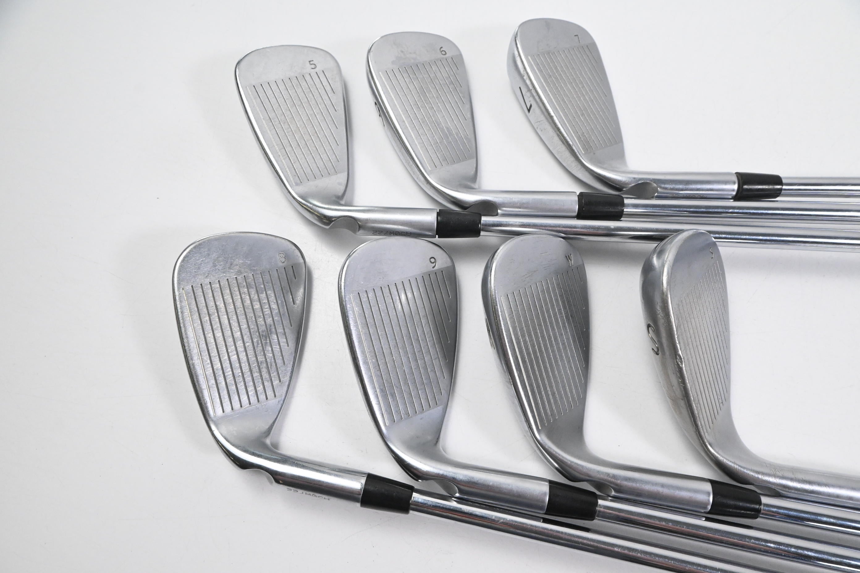 Ping G400 Irons / 5-PW+SW / Black Dot / Regular Flex N.S.PRO Modus3 Tour 105