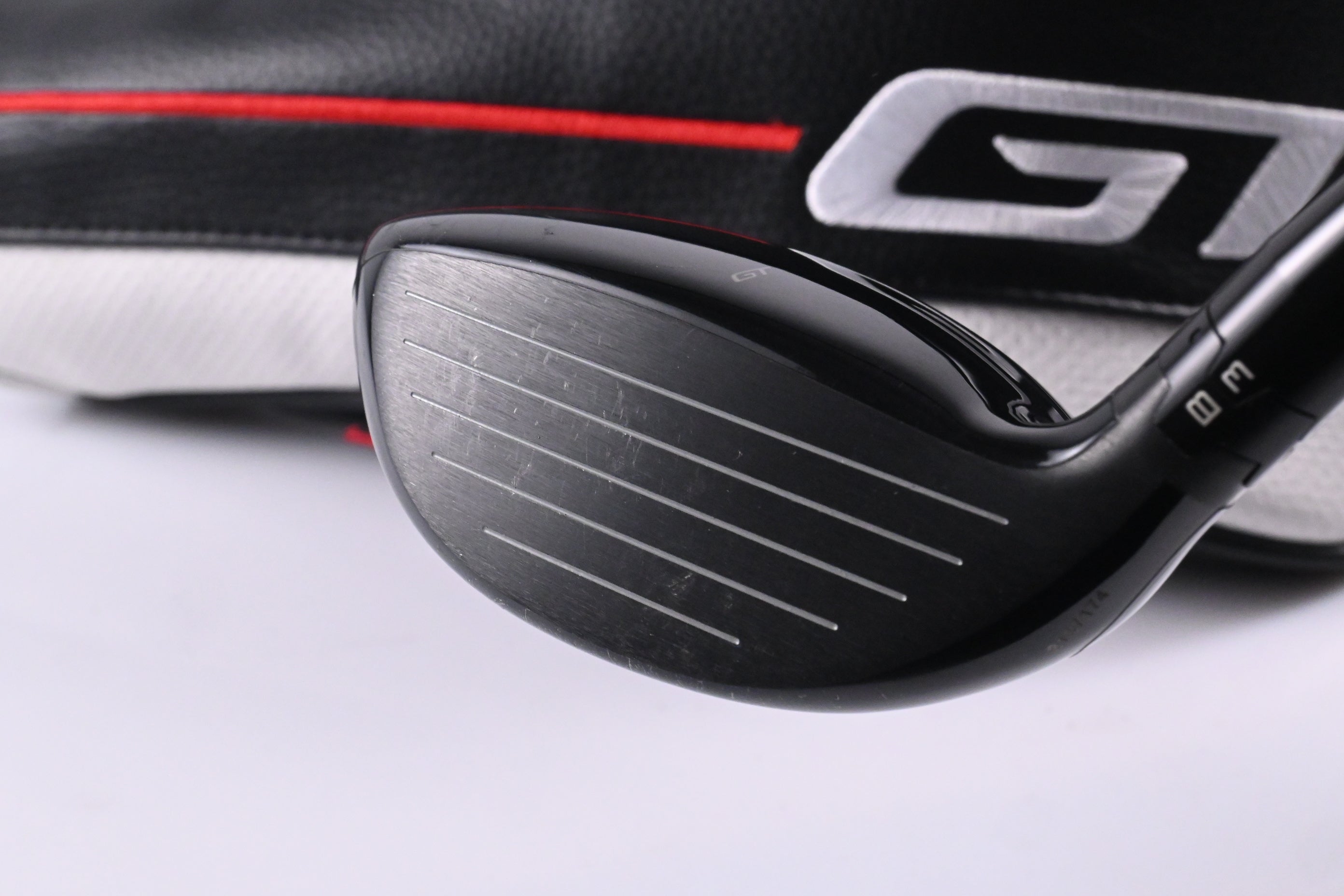 Titleist GT2 #5 Wood / 18 Degree / Regular Flex Project X Denali Red 60 Shaft
