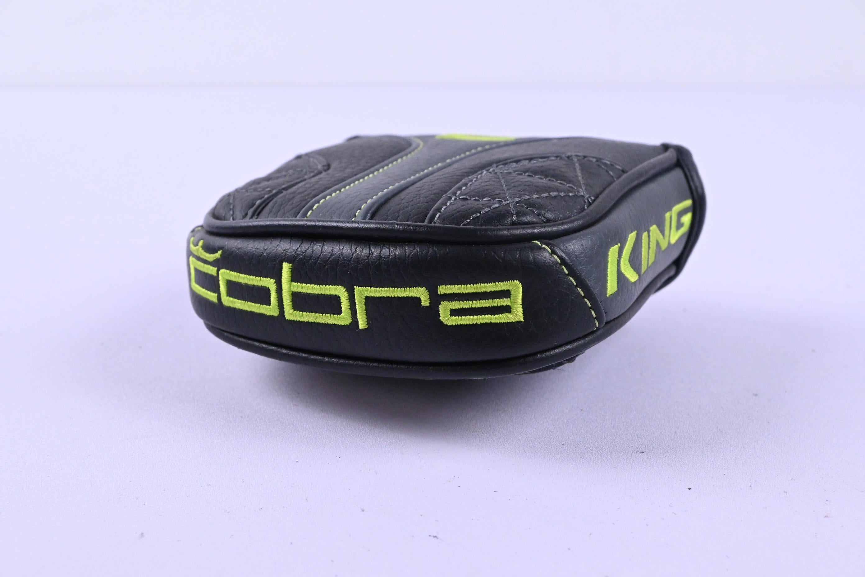 Cobra King Vintage Cuda Putter / 33 Inch