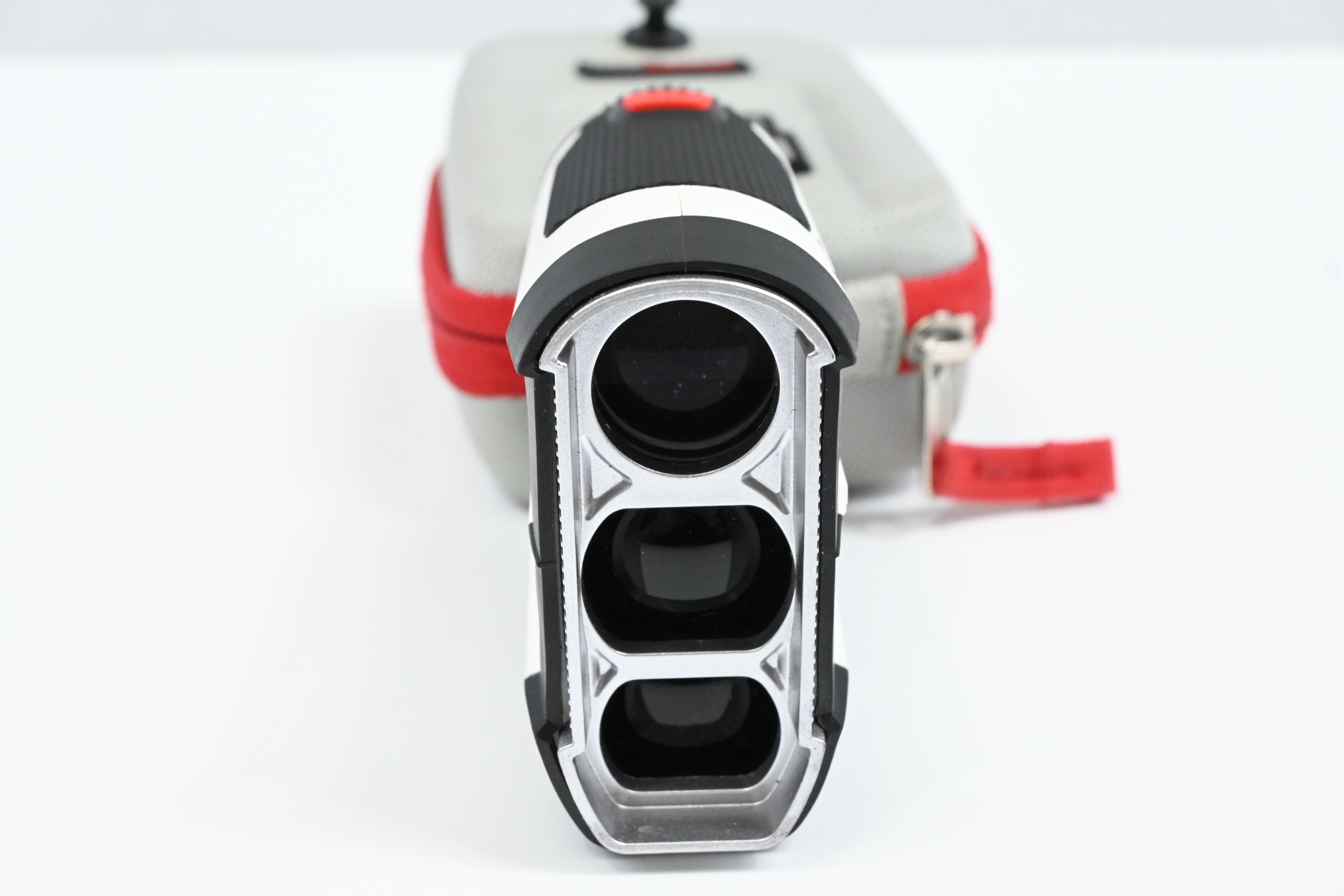 Bushnell Tour V4 / Rangefinder