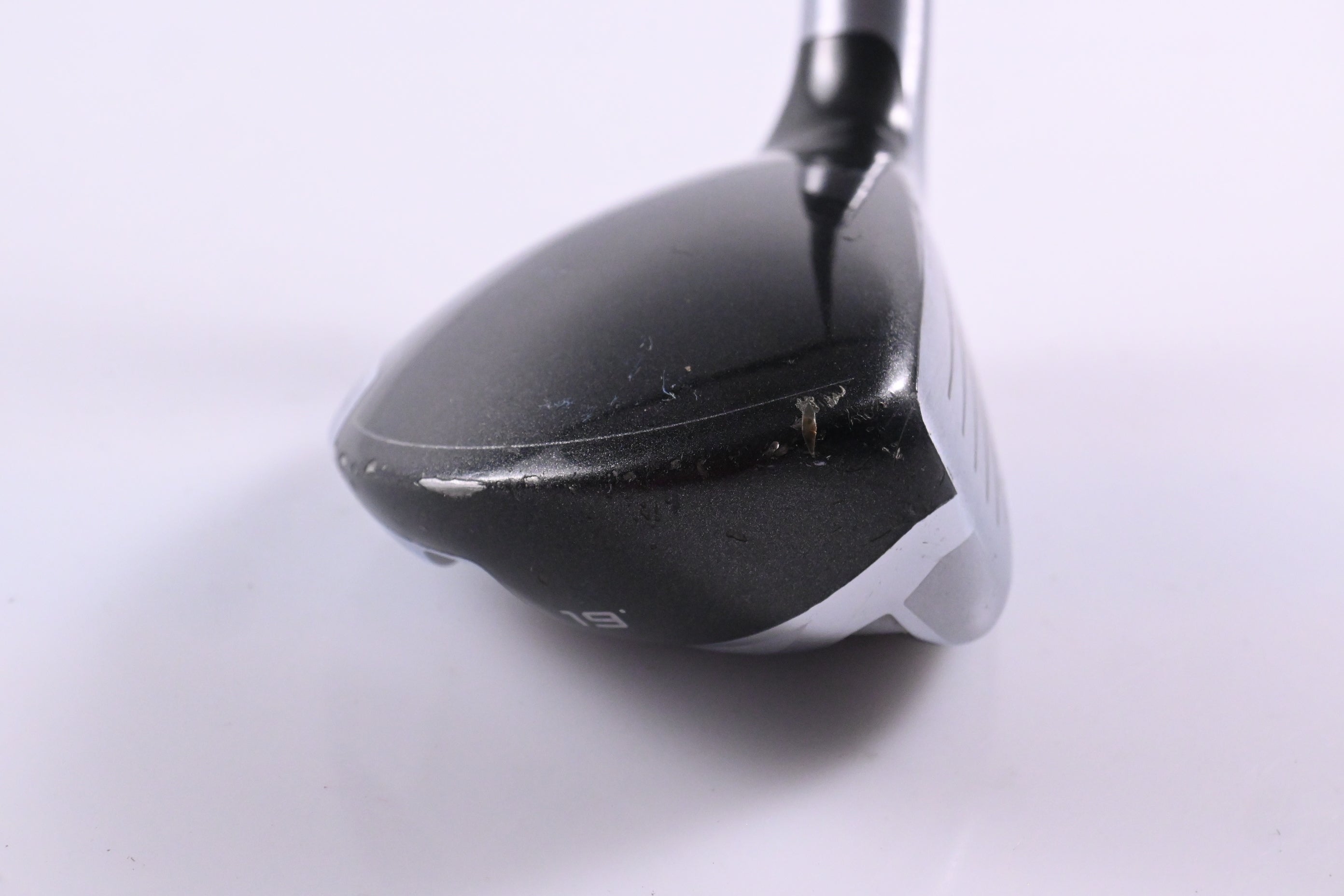 Taylormade SLDR #3 Hybrid / 19 Degree / Regular Flex Fujikura Speeder 82 Shaft