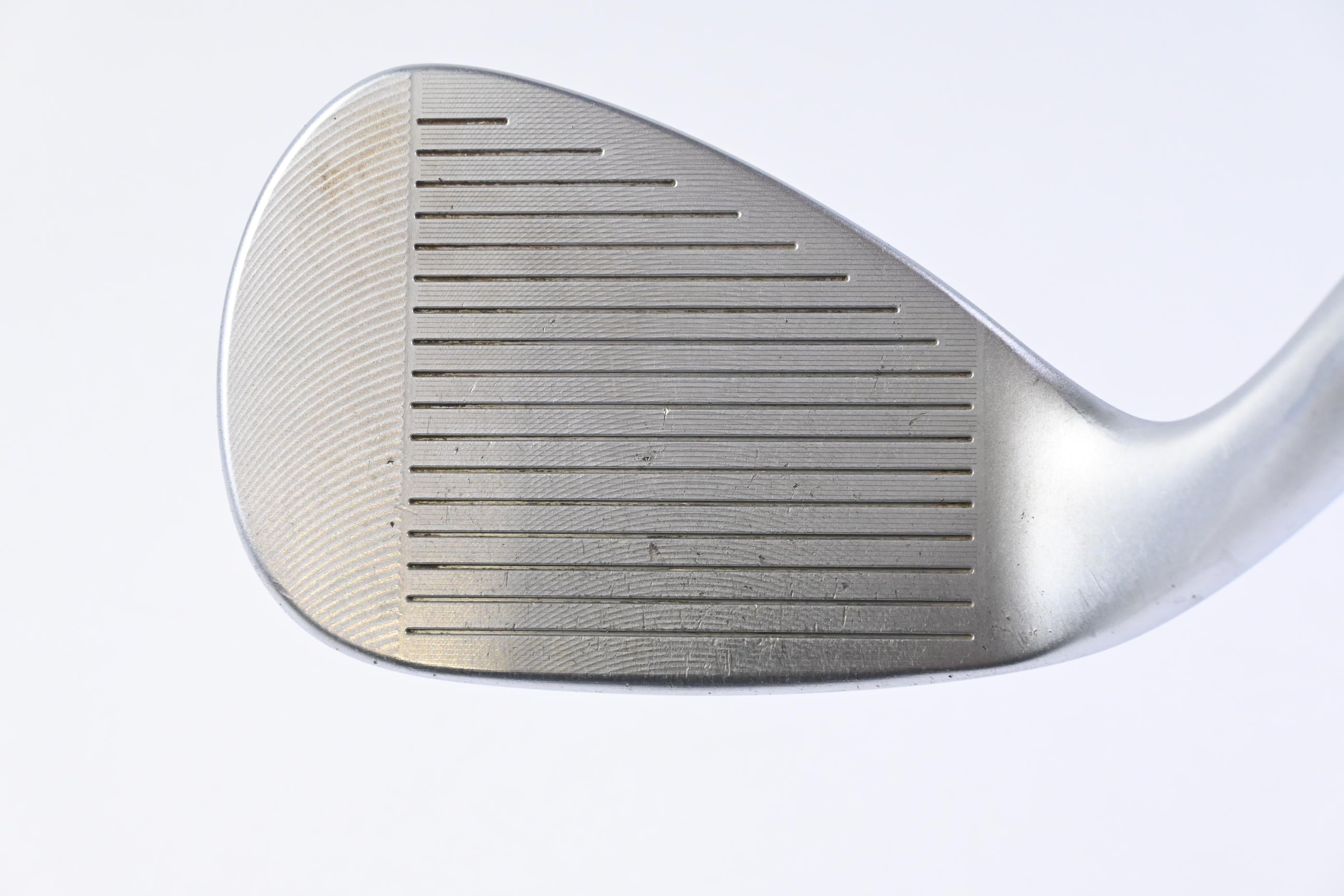 Cleveland CBX 2 Pitching Wedge / 48 Degree / Regular Flex KBS Tour Shaft