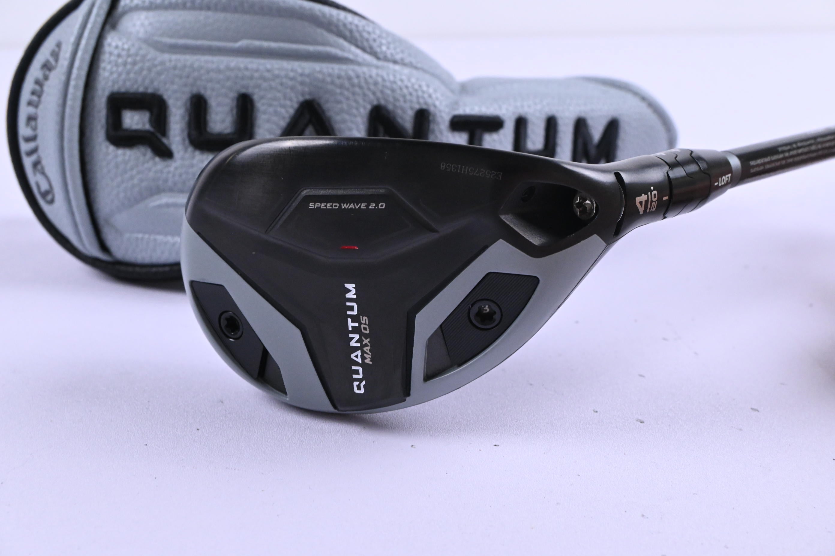 Callaway Quantum Max OS #4 Hybrid / 20 Degree / Stiff Flex Frost Silver 70 Shaft