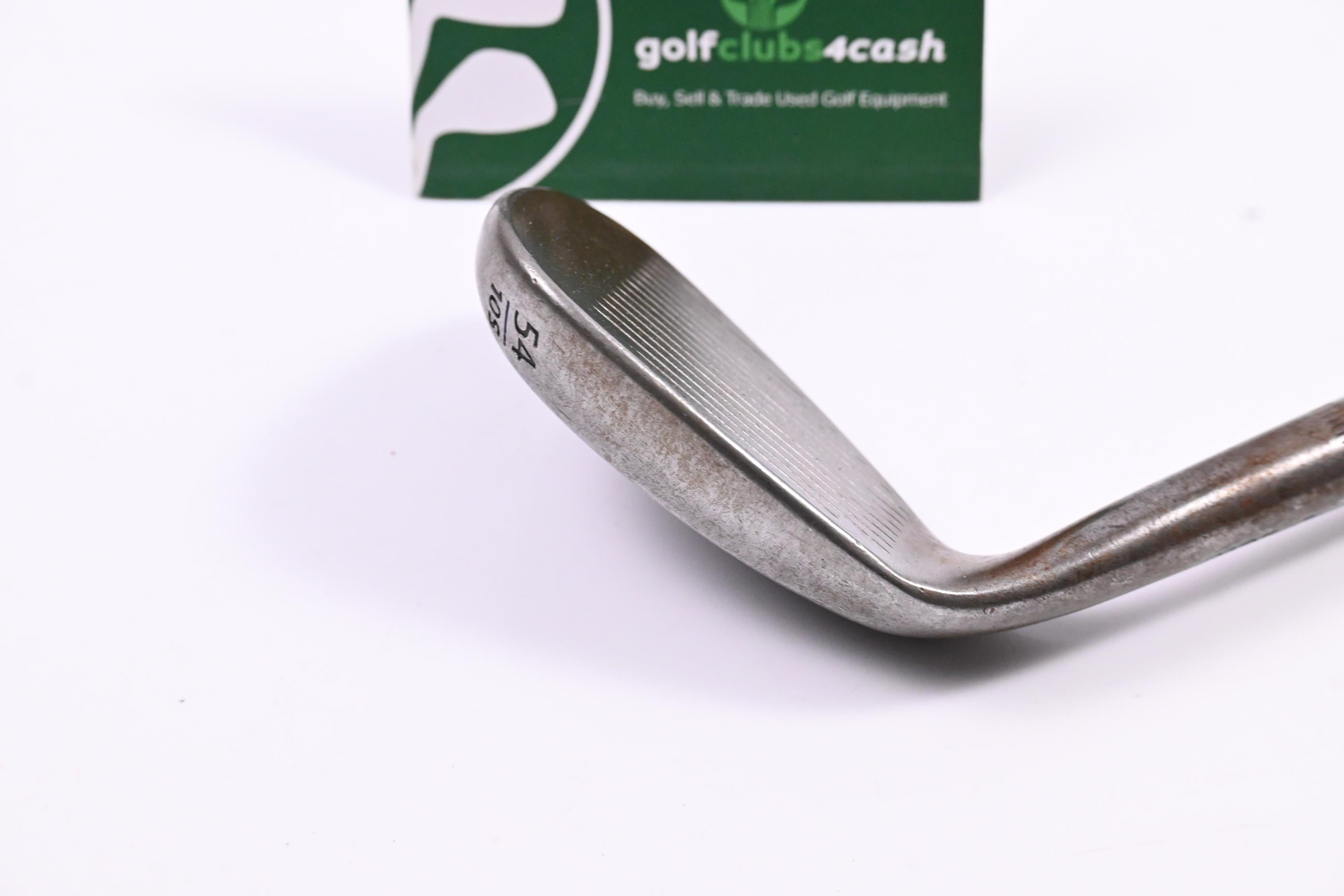 Callaway Jaws MD5 Sand Wedge / 54 Degree / Stiff Flex Dynamic Gold S300 Shaft