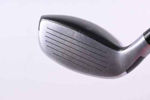 Taylormade SLDR #3 Hybrid / 19 Degree / Regular Flex Fujikura Speeder 82 Shaft