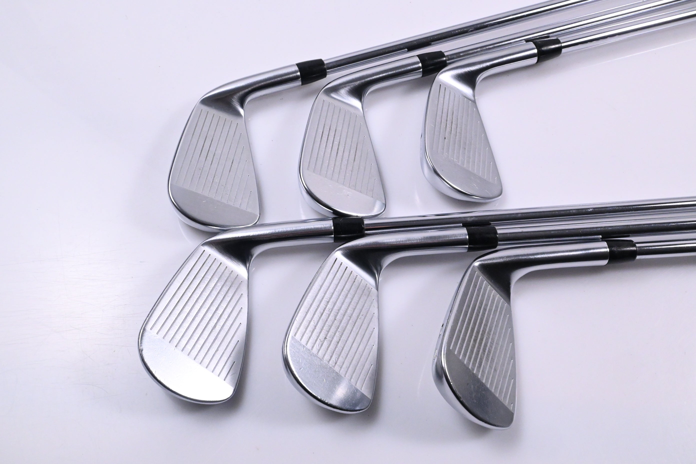 Left Hand Titleist T100.S 2021 Irons / 5-PW / Stiff Flex AMT Black S300 Shafts
