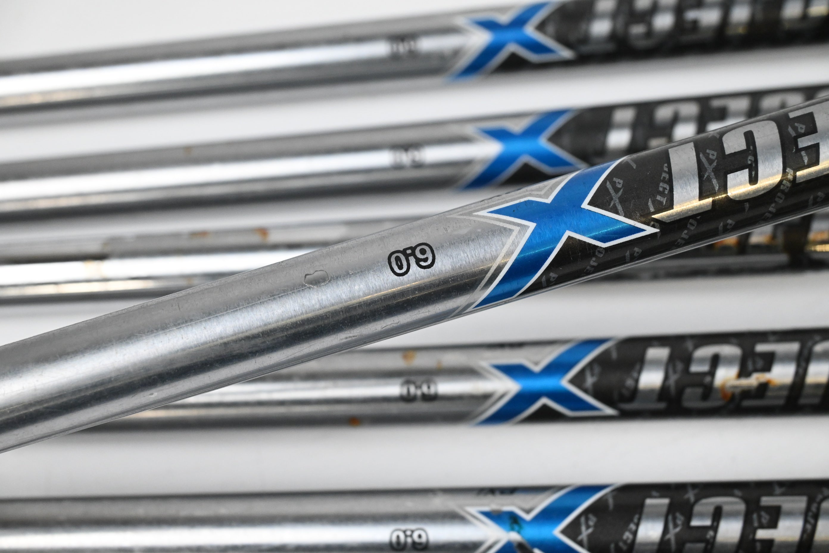 Srixon Z-785 Irons / 4-PW / Stiff Flex Project X PXi Shafts