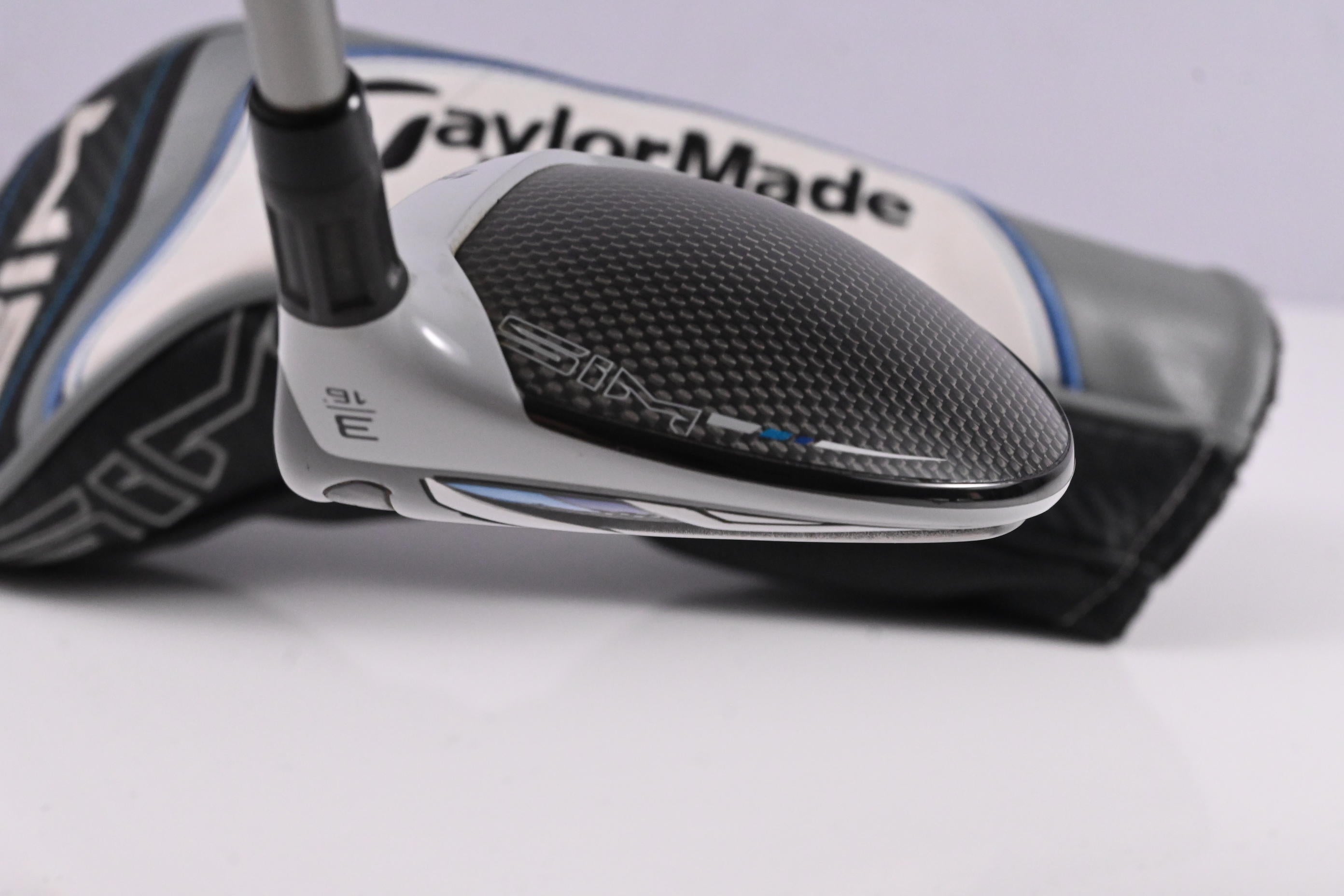 Taylormade SIM Max D #3 Wood / 16 Degree / Regular Flex Helium Speed Mesh 5