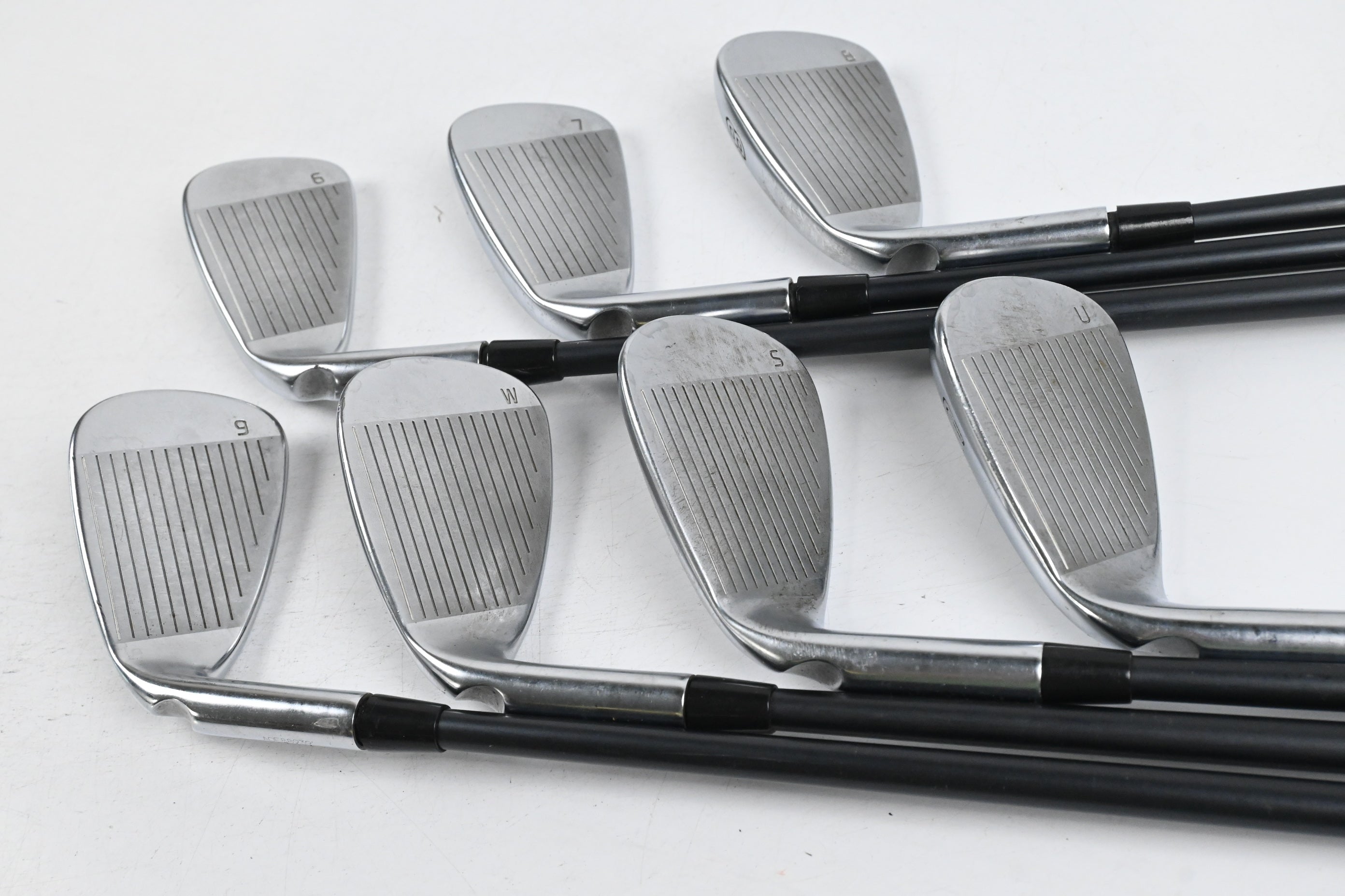 Ping G410 Irons / 6-PW+GW+SW / Regular Flex Ping Alta CB Red AWT Shafts