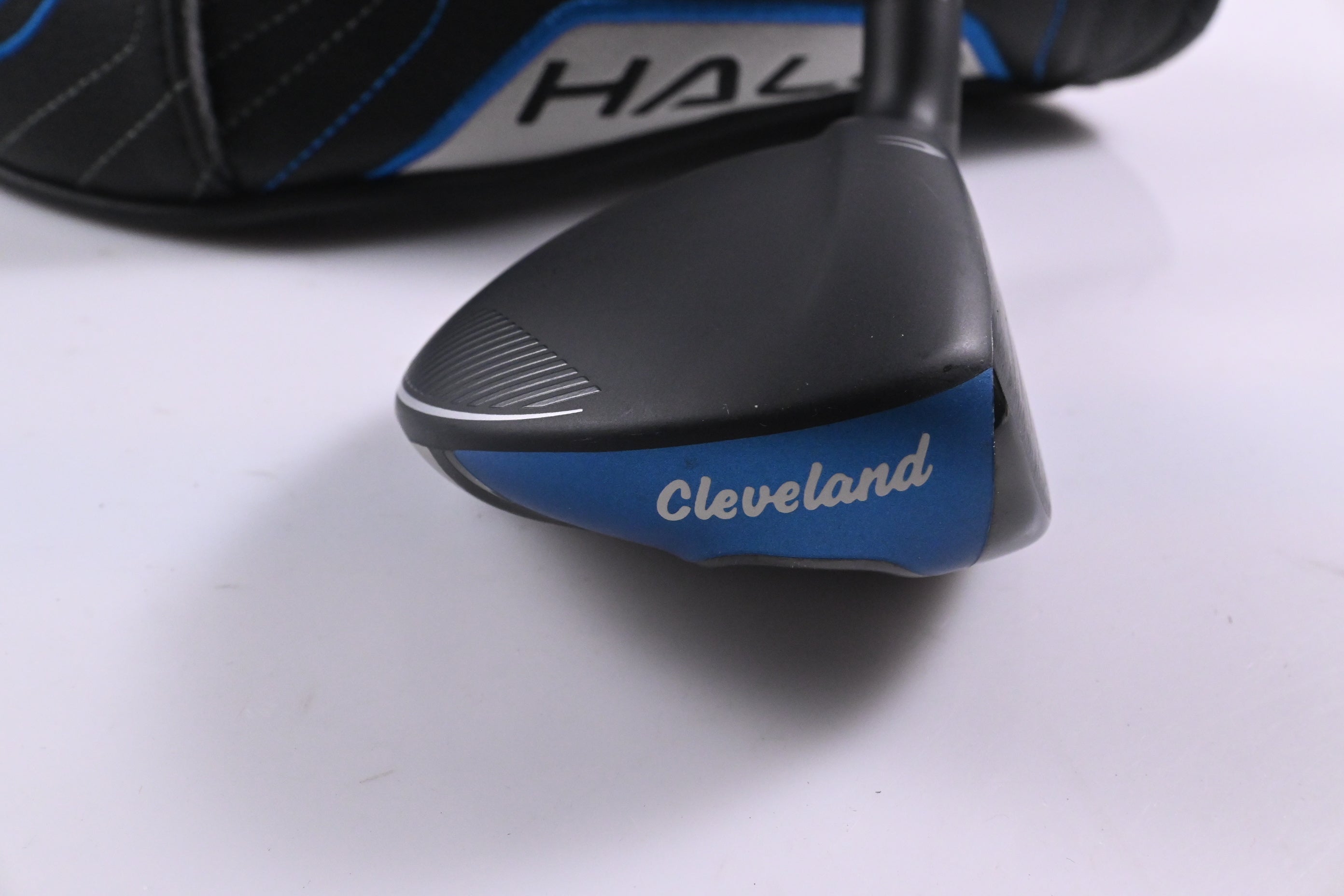 Cleveland Halo XL #3 Hybrid / 18 Degree / Stiff Flex Project X Cypher 60 Shaft