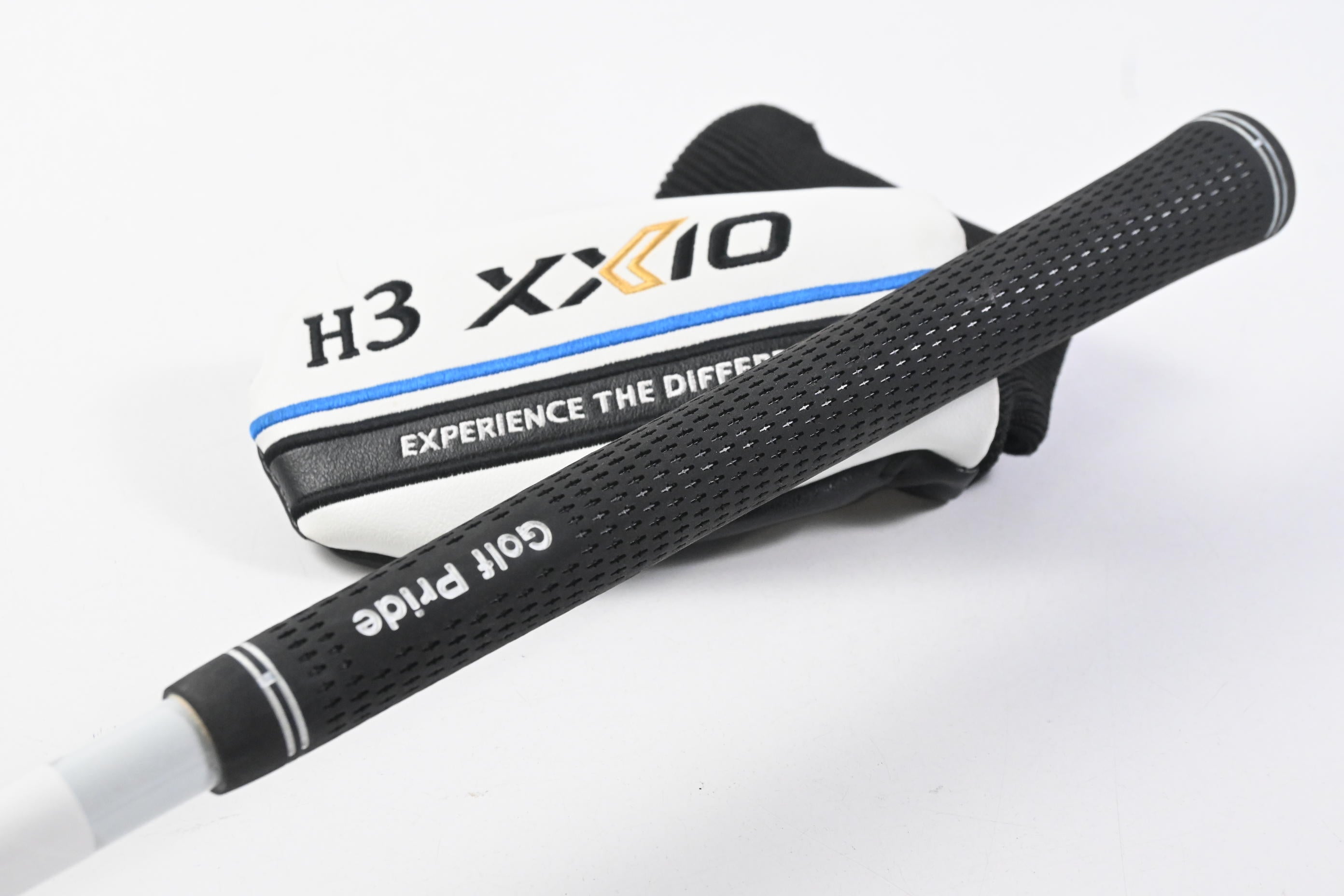 XXIO 9 #3 Hybrid / 18 Degree / Regular Flex XXIO MP 1200 42 Shaft