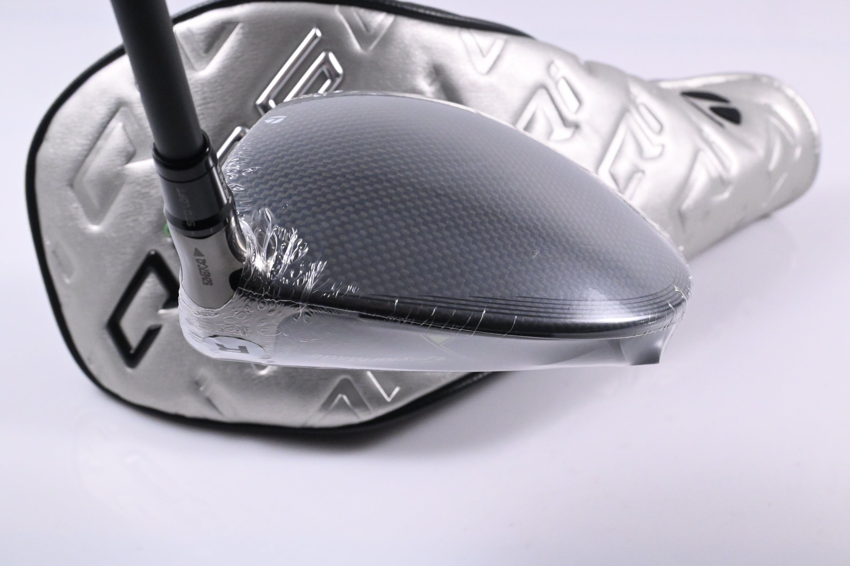 Taylormade Qi35 Driver / 10.5 Degree / Regular Flex Fujikura Ventus Blue '25 5