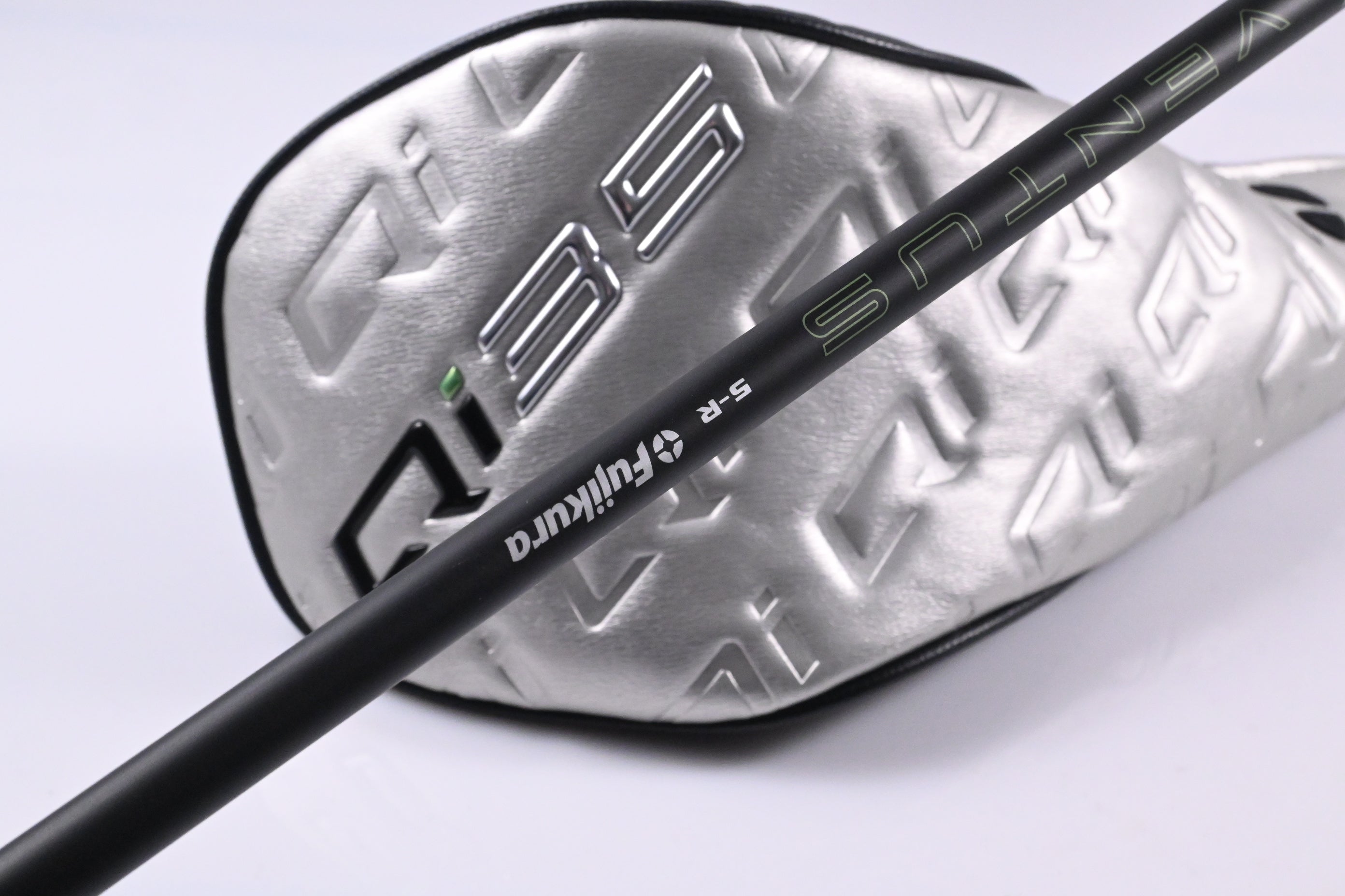 Taylormade Qi35 Driver / 10.5 Degree / Regular Flex Fujikura Ventus Blue '25 5