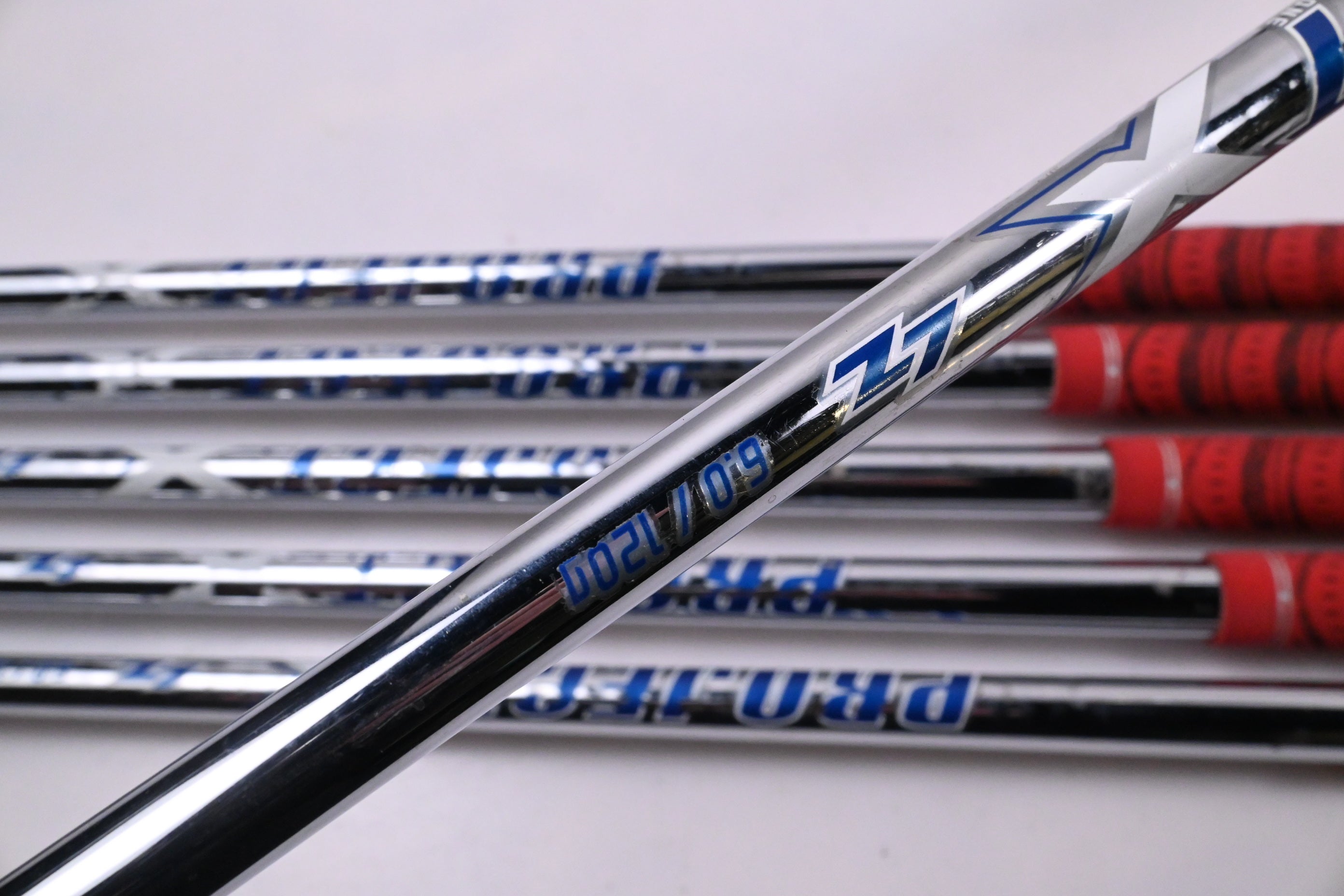 Titleist T200 2023 Irons / 5-PW / Stiff Flex Project X LZ 120 Shafts