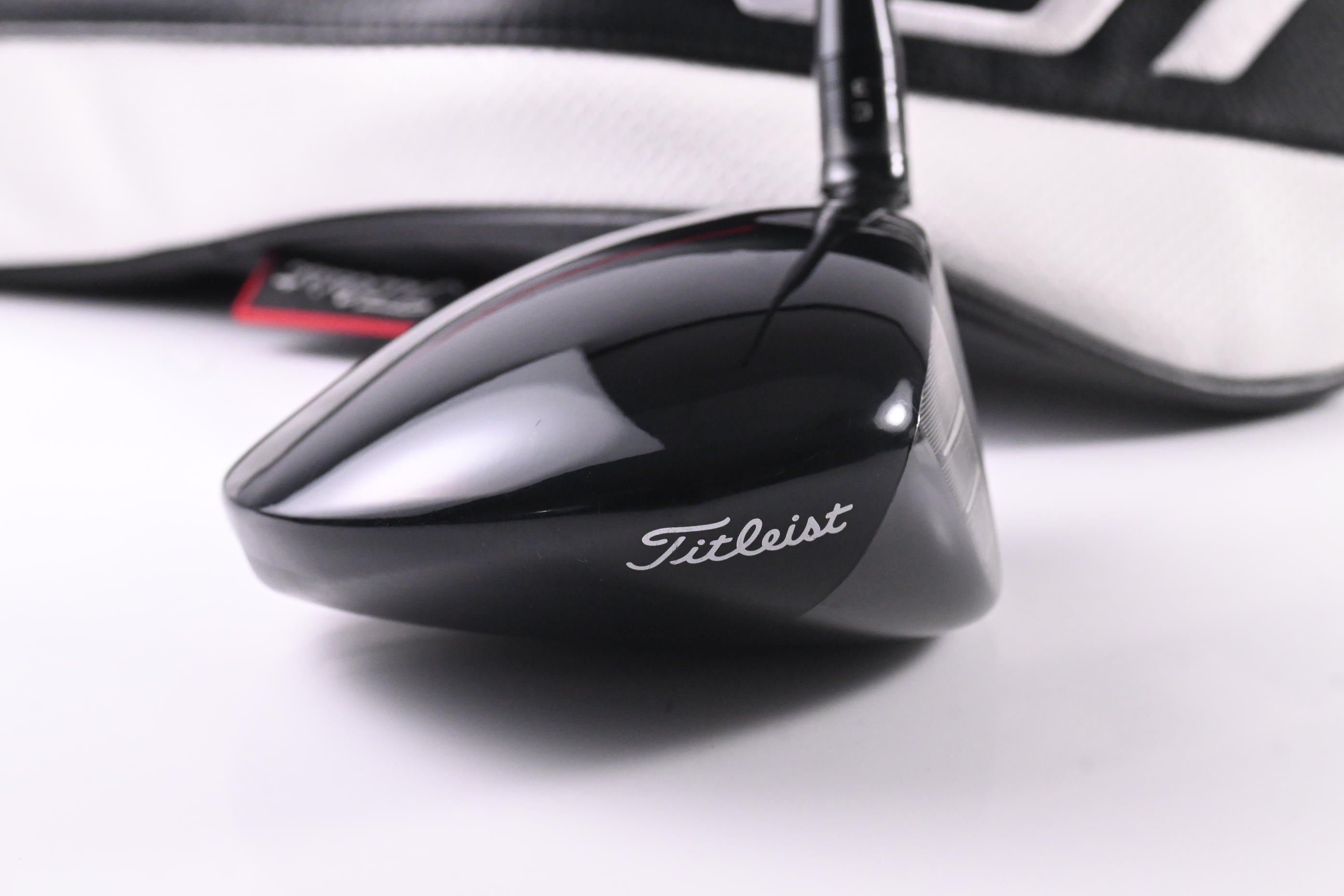 Titleist GT2 Driver / 8 Degree / Stiff Flex Mitsubishi Tensei 1K Blue 55 Shaft
