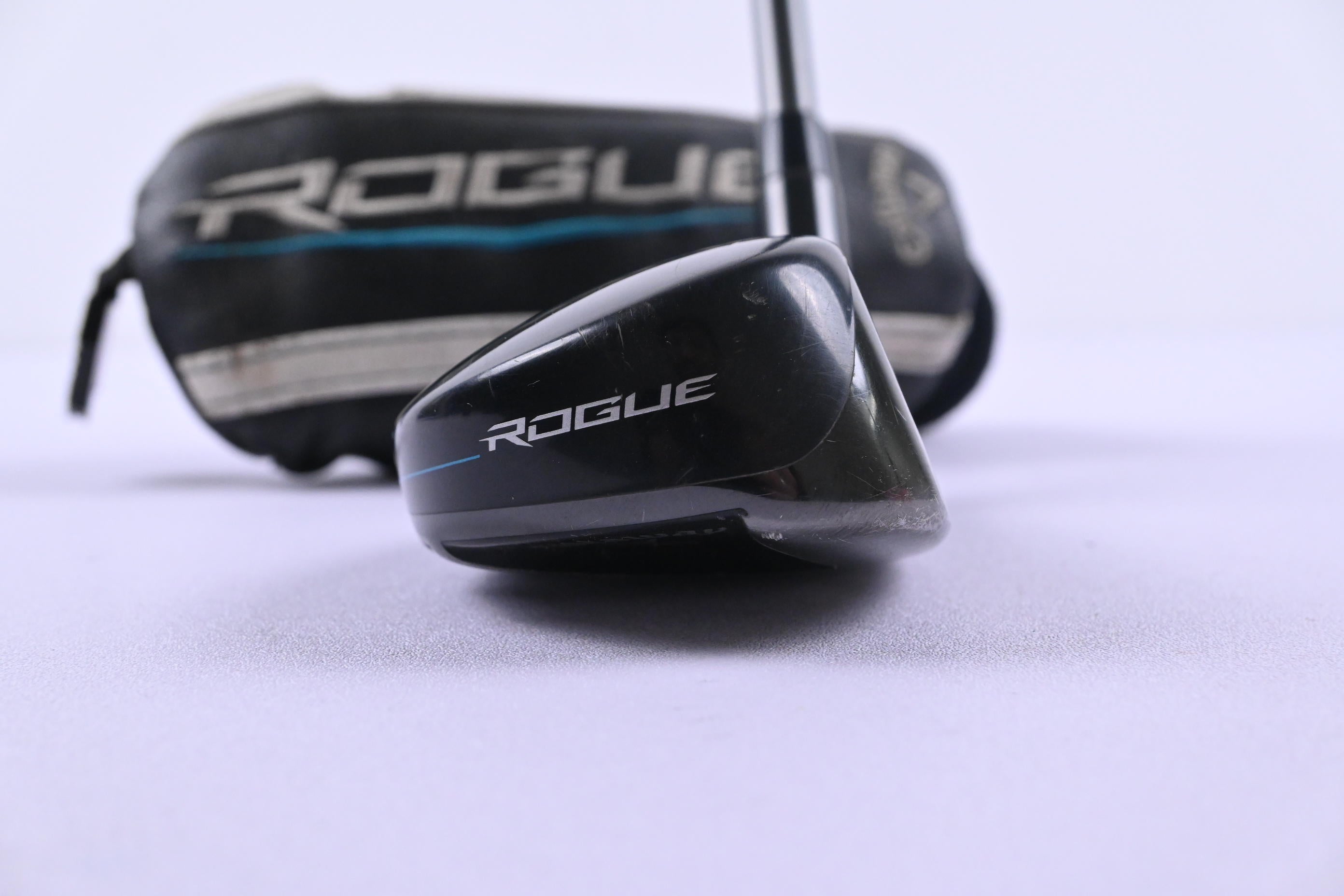 Callaway Rogue #3 Hybrid / 19 Degree / Regular Flex Aldila Synergy Blue 60 Shaft