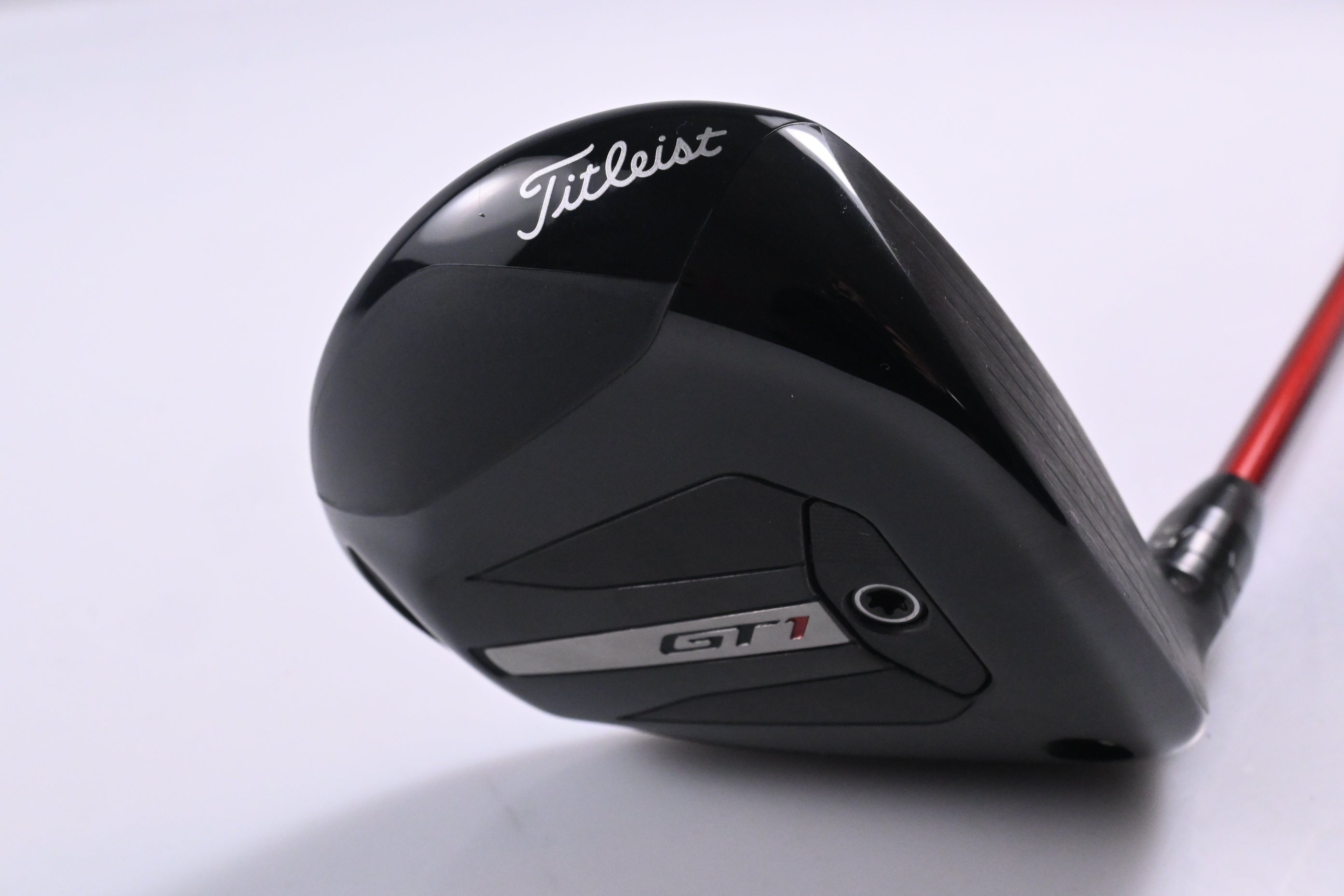 Titleist GT1 #5 Wood / 18 Degree / Regular Flex Project X Denali Red 60 Shaft