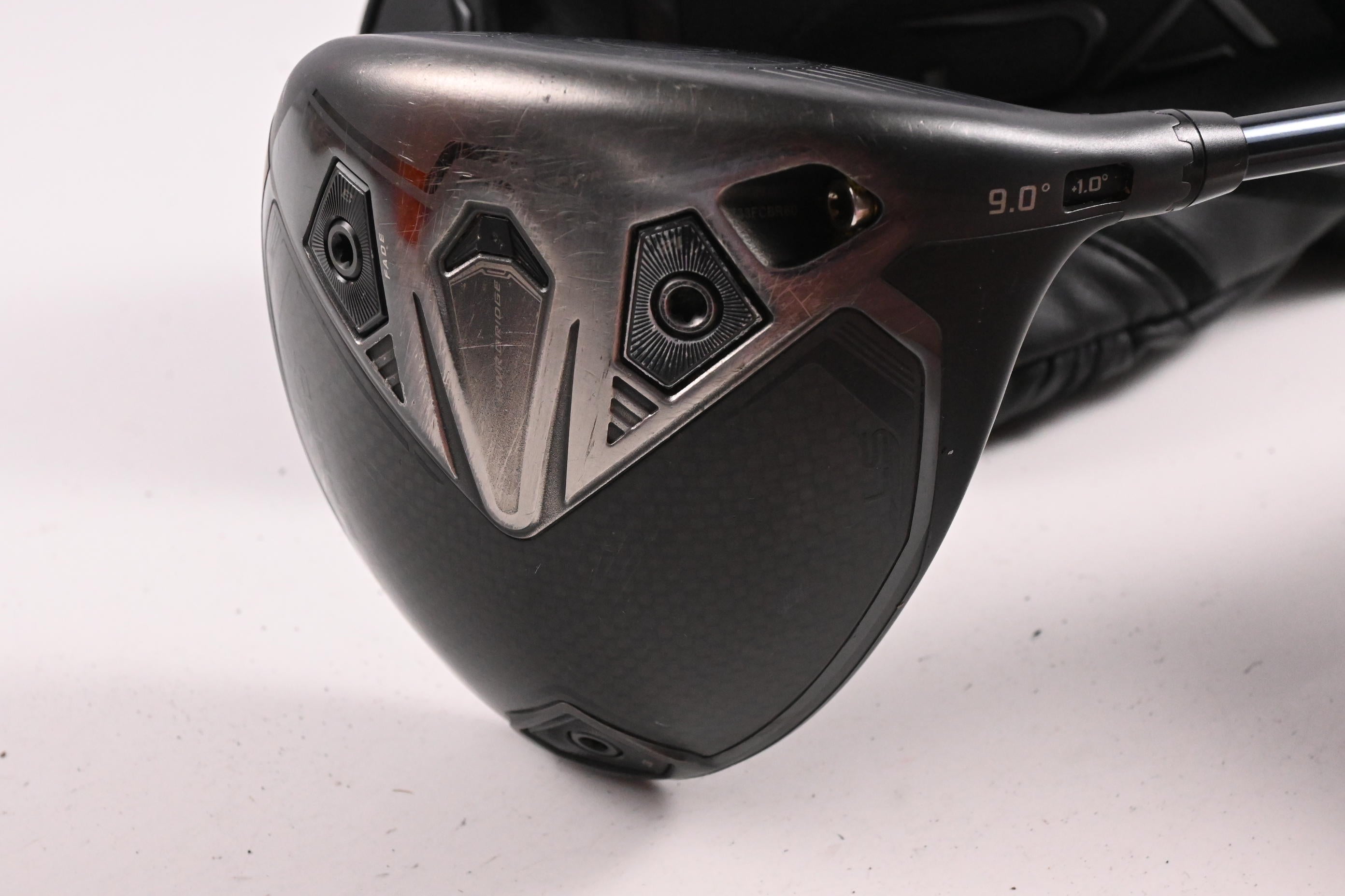 Cobra Darkspeed LS Driver / 9 Degree / Stiff Flex UST Mamiya LinQ Blue 6F4 Shaft