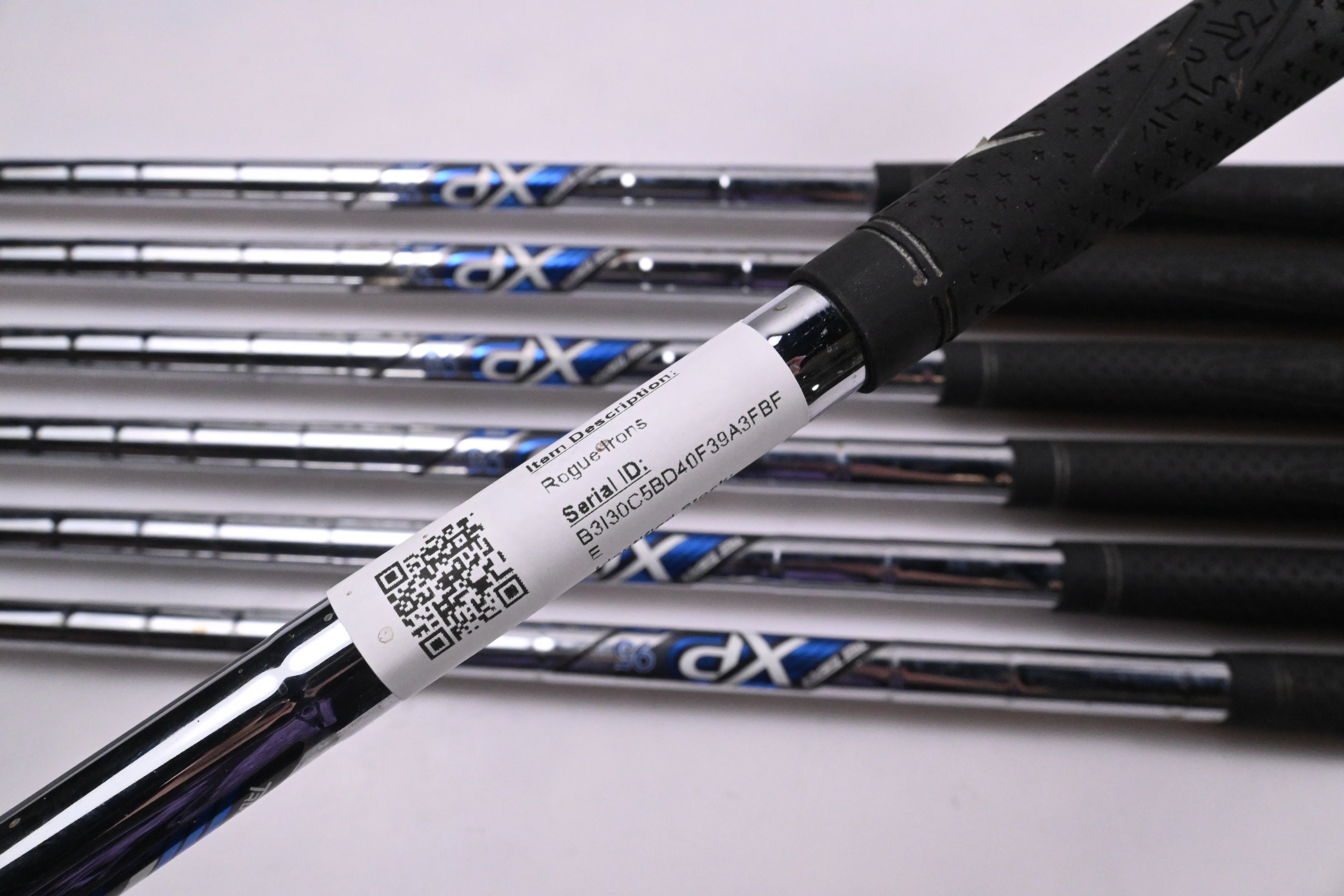 Callaway Rogue Irons / 5-PW+GW / Regular Flex XP 95 R300 Shafts