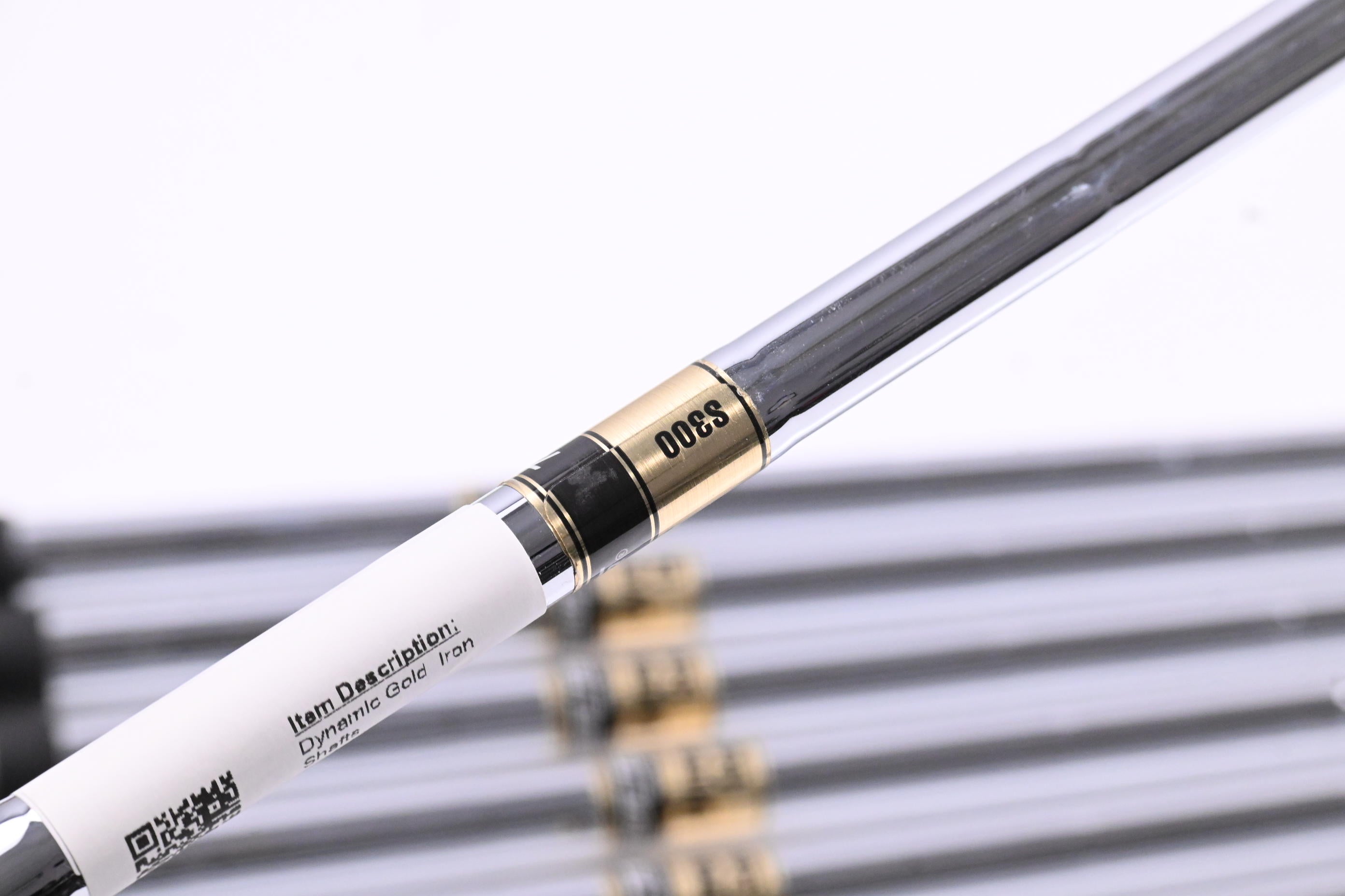 Dynamic Gold S300 Shafts / Stiff Flex / Set of 8 / .355" Tip