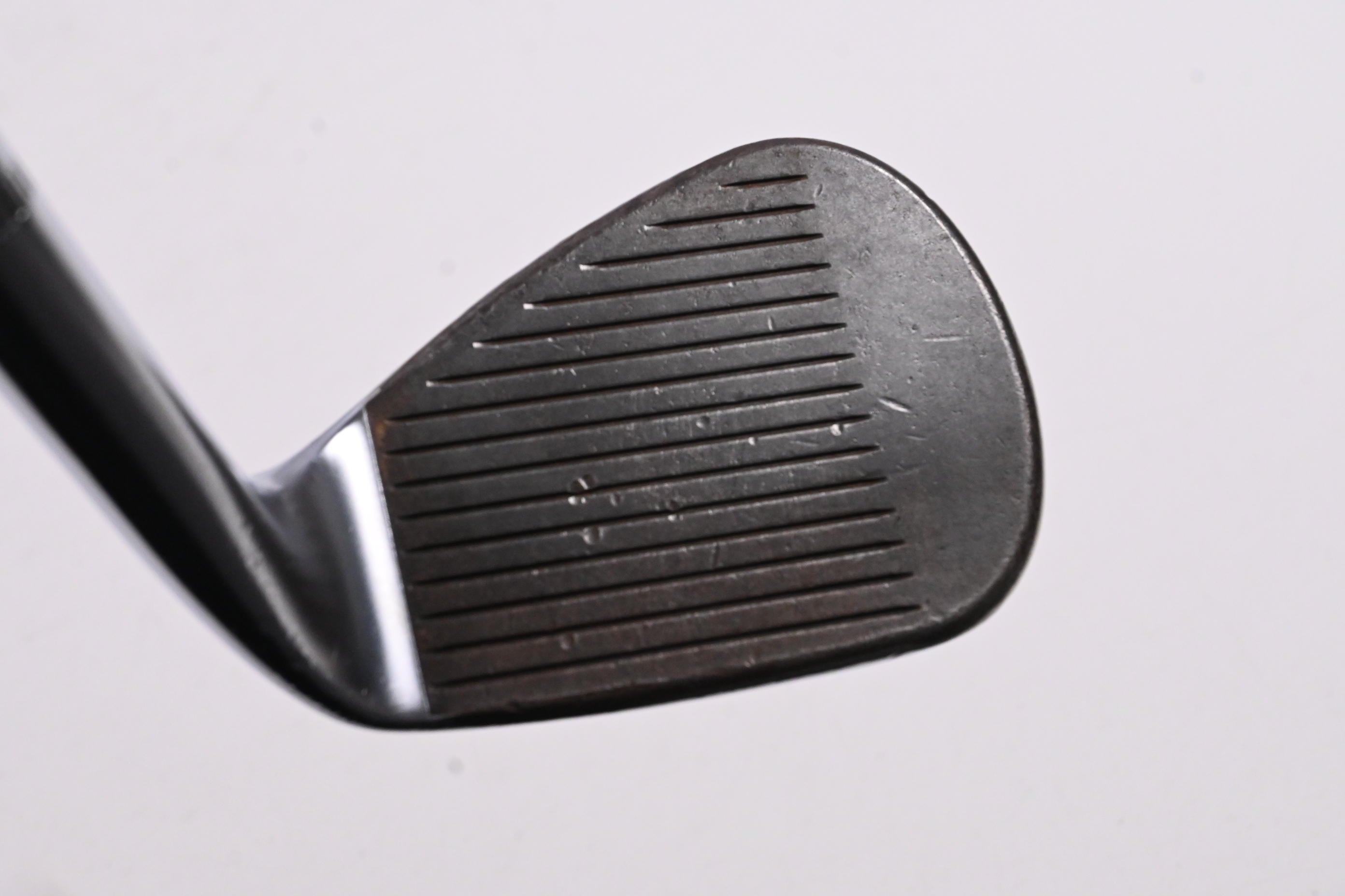 Left Hand Callaway Jaws Raw Gap Wedge / 52 Degree / Wedge Flex Dynamic Gold