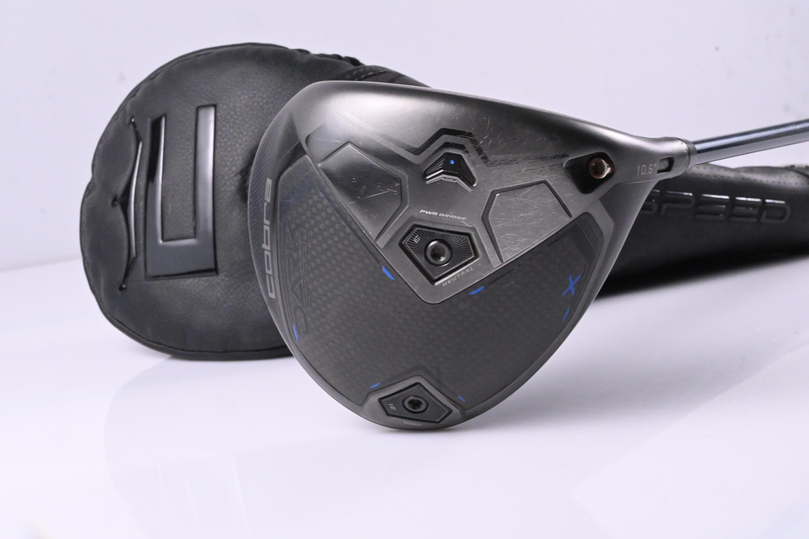 Cobra Darkspeed X Driver / 10.5 Degree / Stiff Flex UST LinQ White 6 M40X Shaft