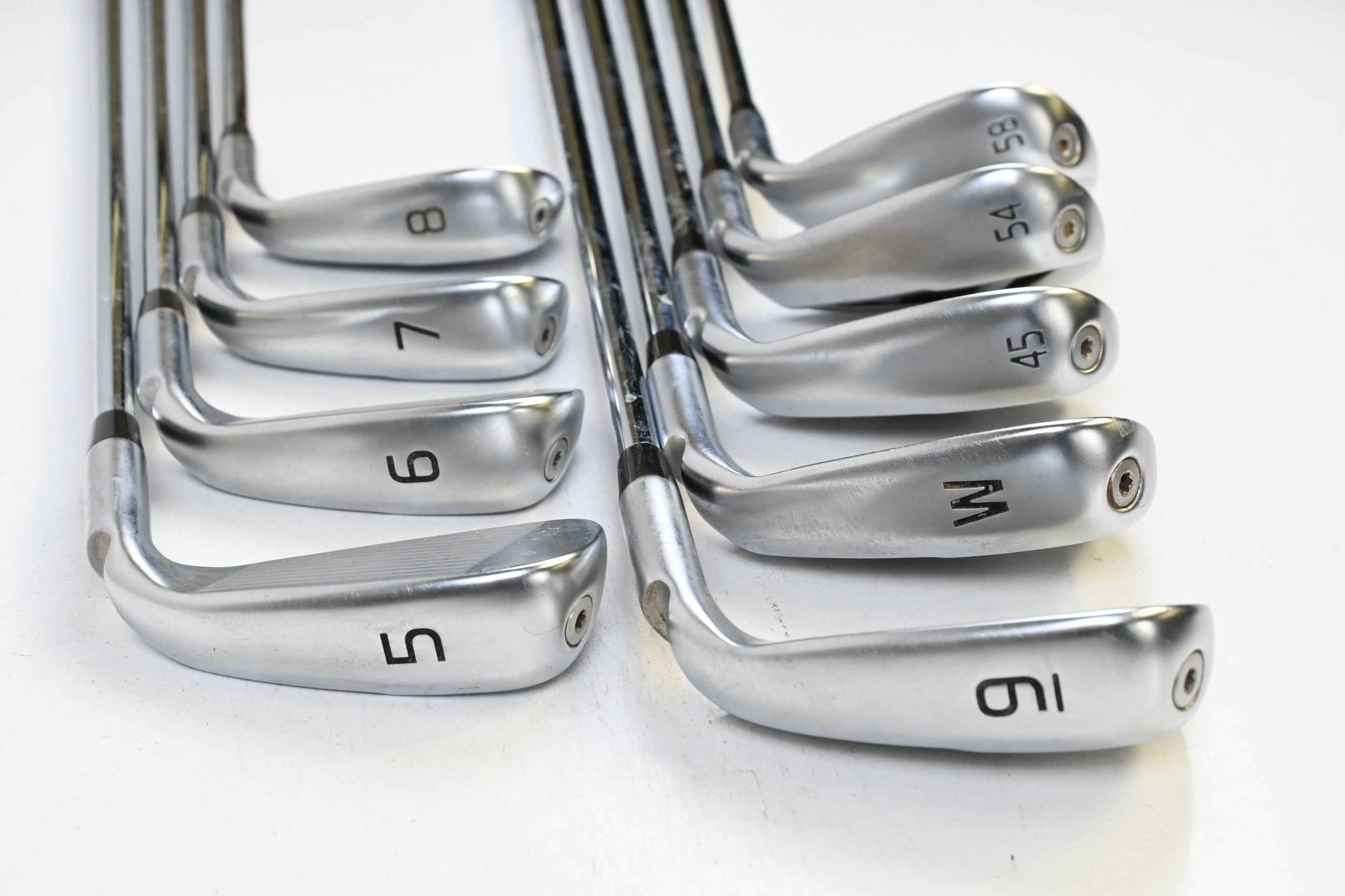 Left Hand Ping G430 Irons / 5-PW+GW+SW+LW / White Dot / Stiff Flex Ping AWT 2.0