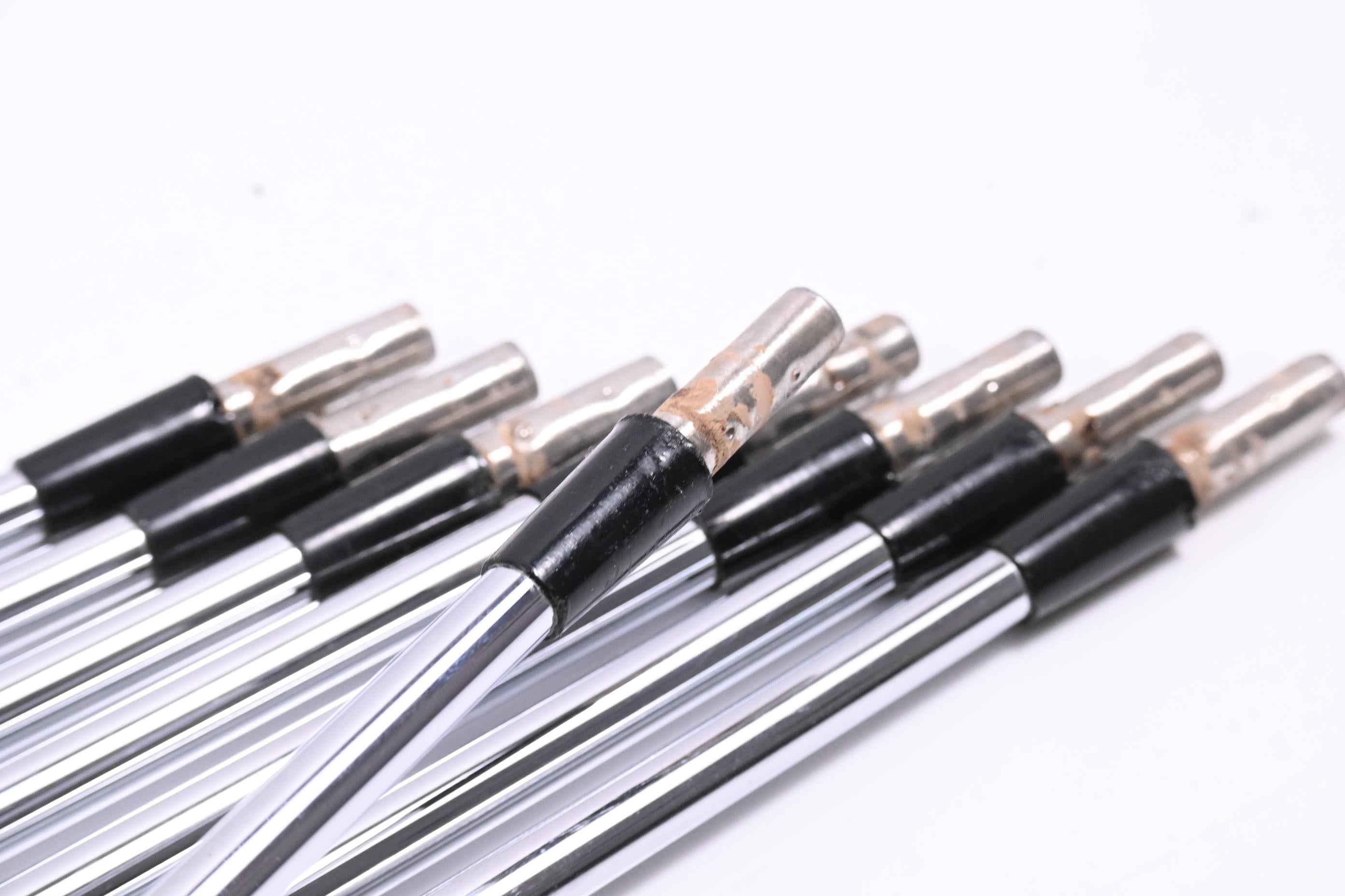 Dynamic Gold S300 Shafts / Stiff Flex / Set of 8 / .355" Tip