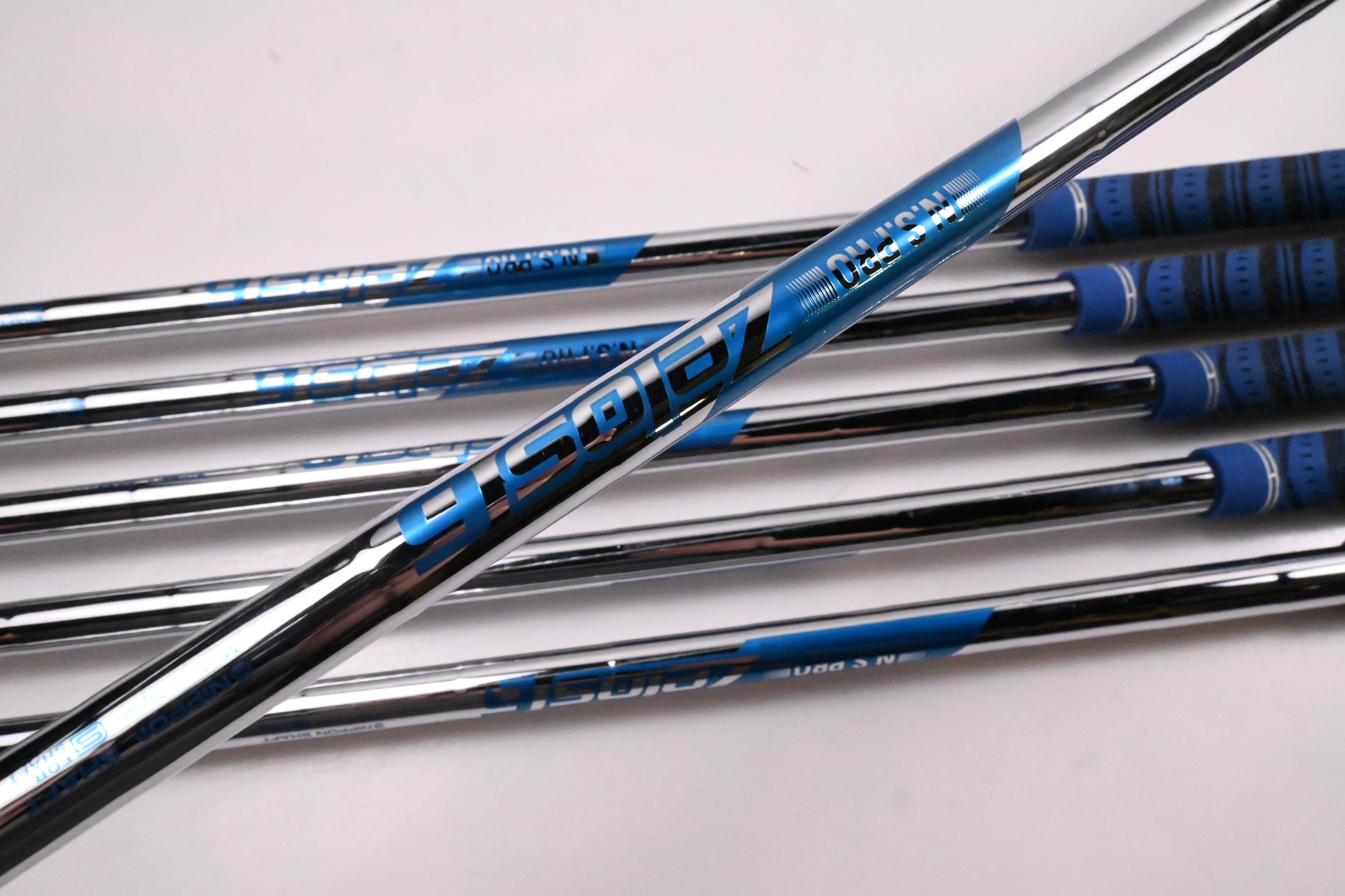Titleist T300 2021 Irons / 5-PW / Regular Flex N.S.Pro Zelos 6 Shafts