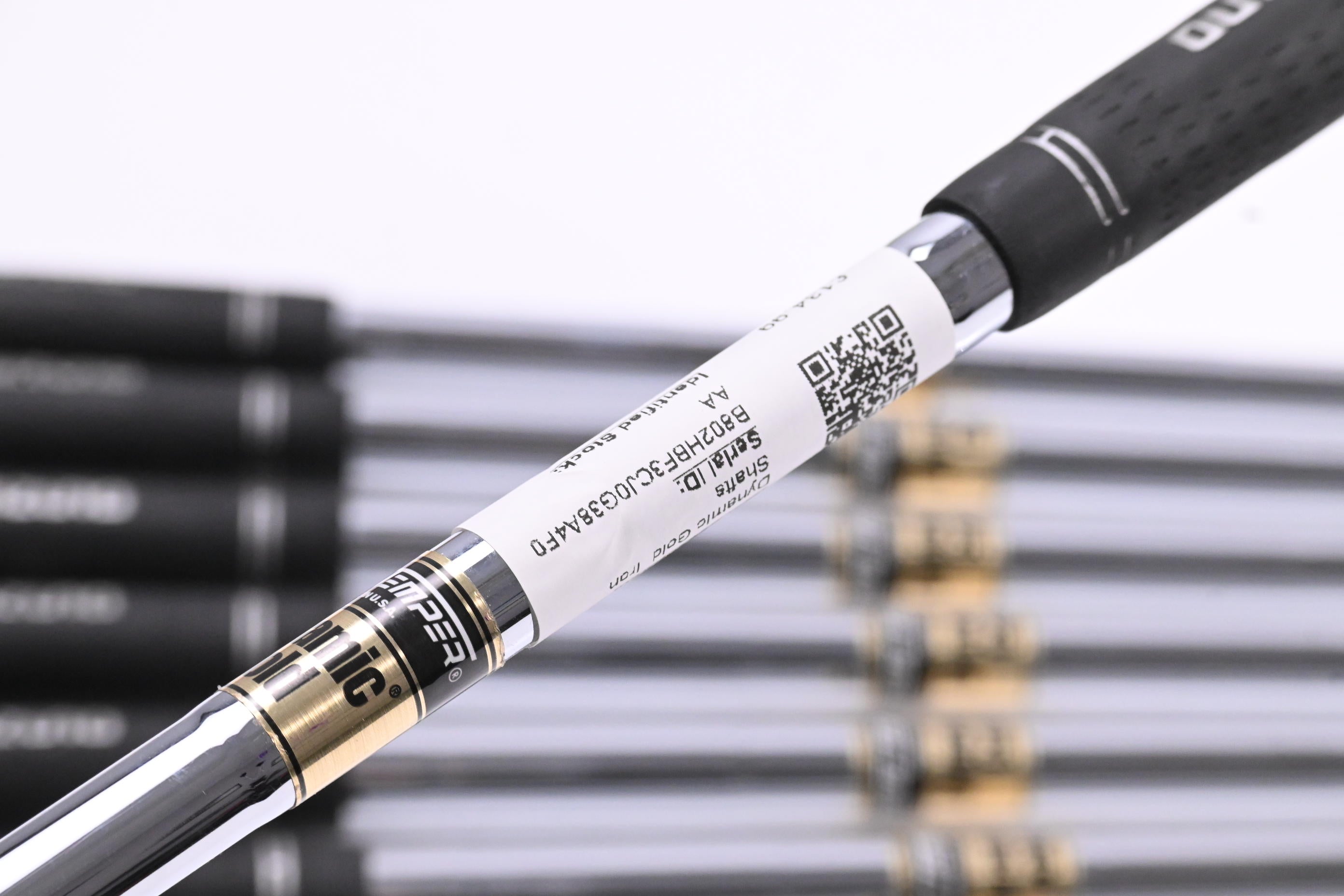 Dynamic Gold S300 Shafts / Stiff Flex / Set of 8 / .355" Tip