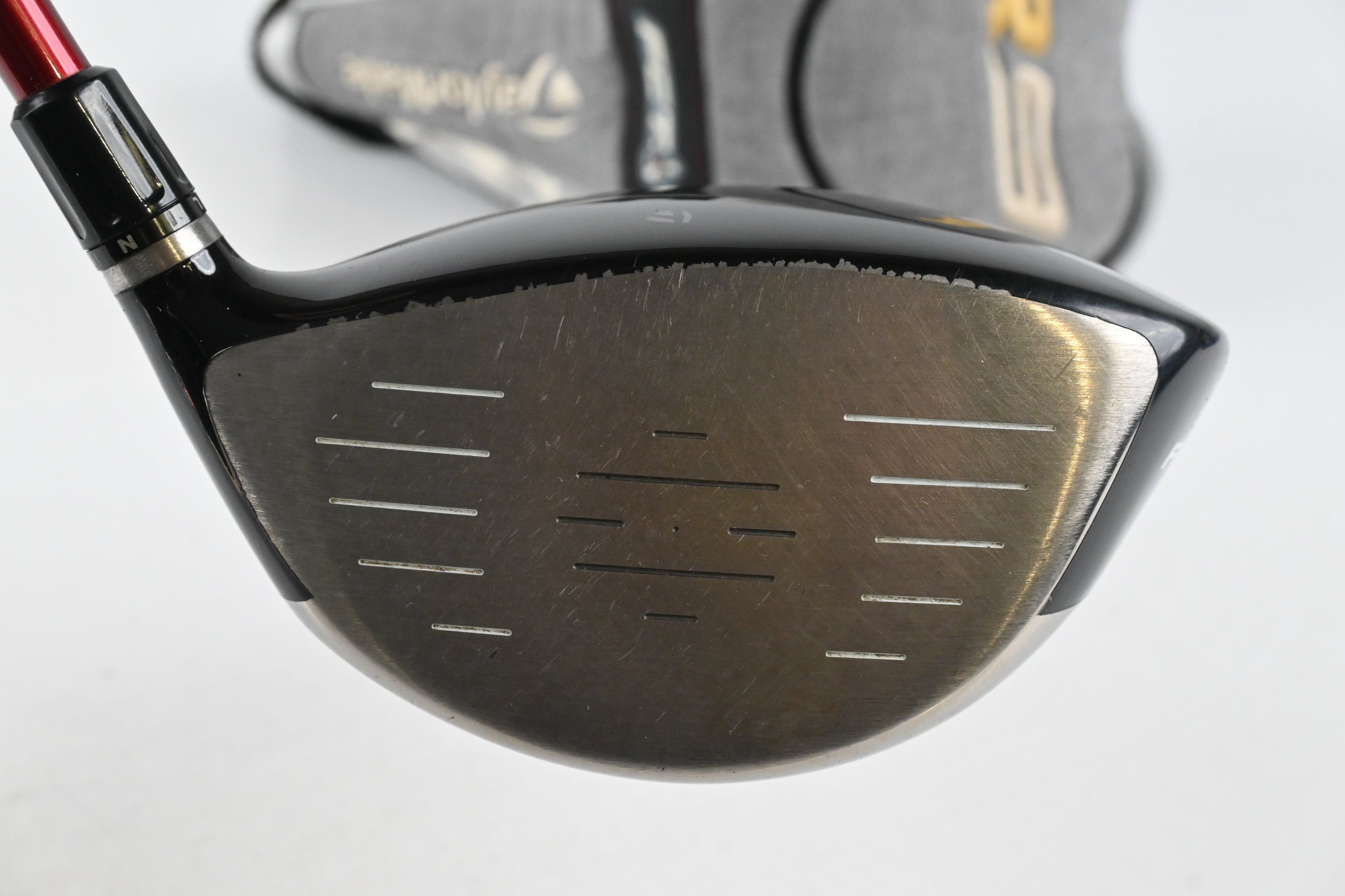 Left Hand Taylormade R9 460 Driver / 10.5 Degree / Regular Flex Fujikura Motore