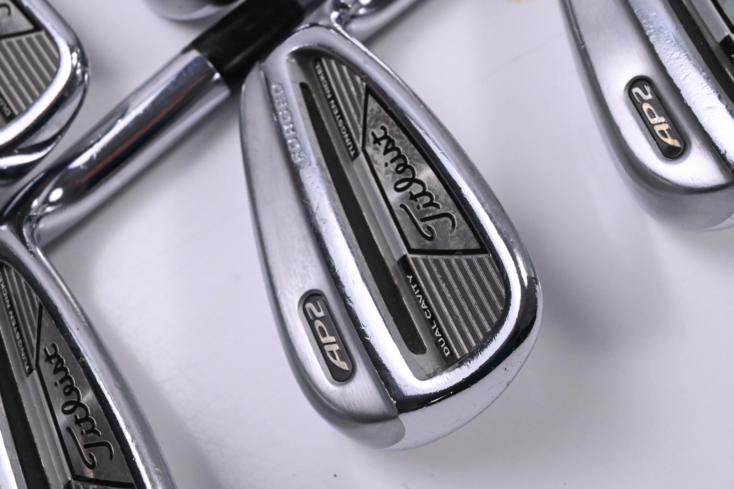 Titleist AP2 2008 Irons / 5-PW / Stiff Flex Titleist Shafts