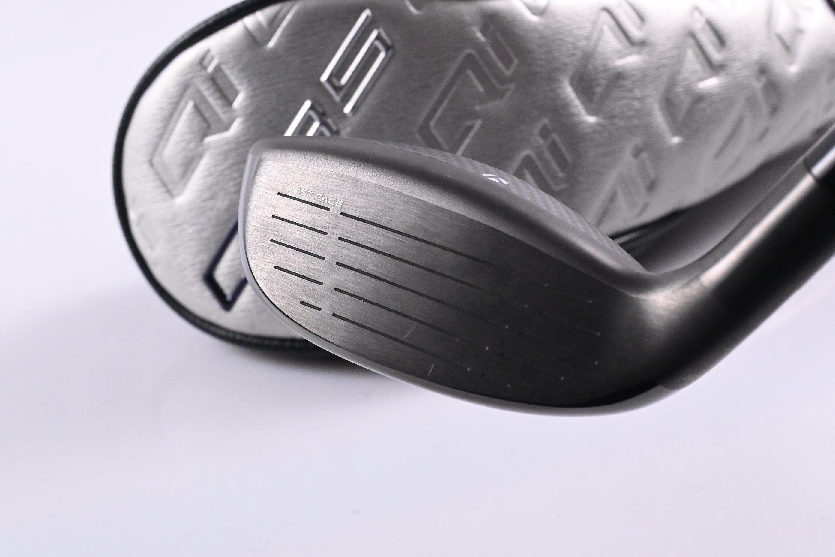 Taylormade Qi35 Max Lite #5 Hybrid / 27 Degree / Senior Flex Vanquish 5 Shaft
