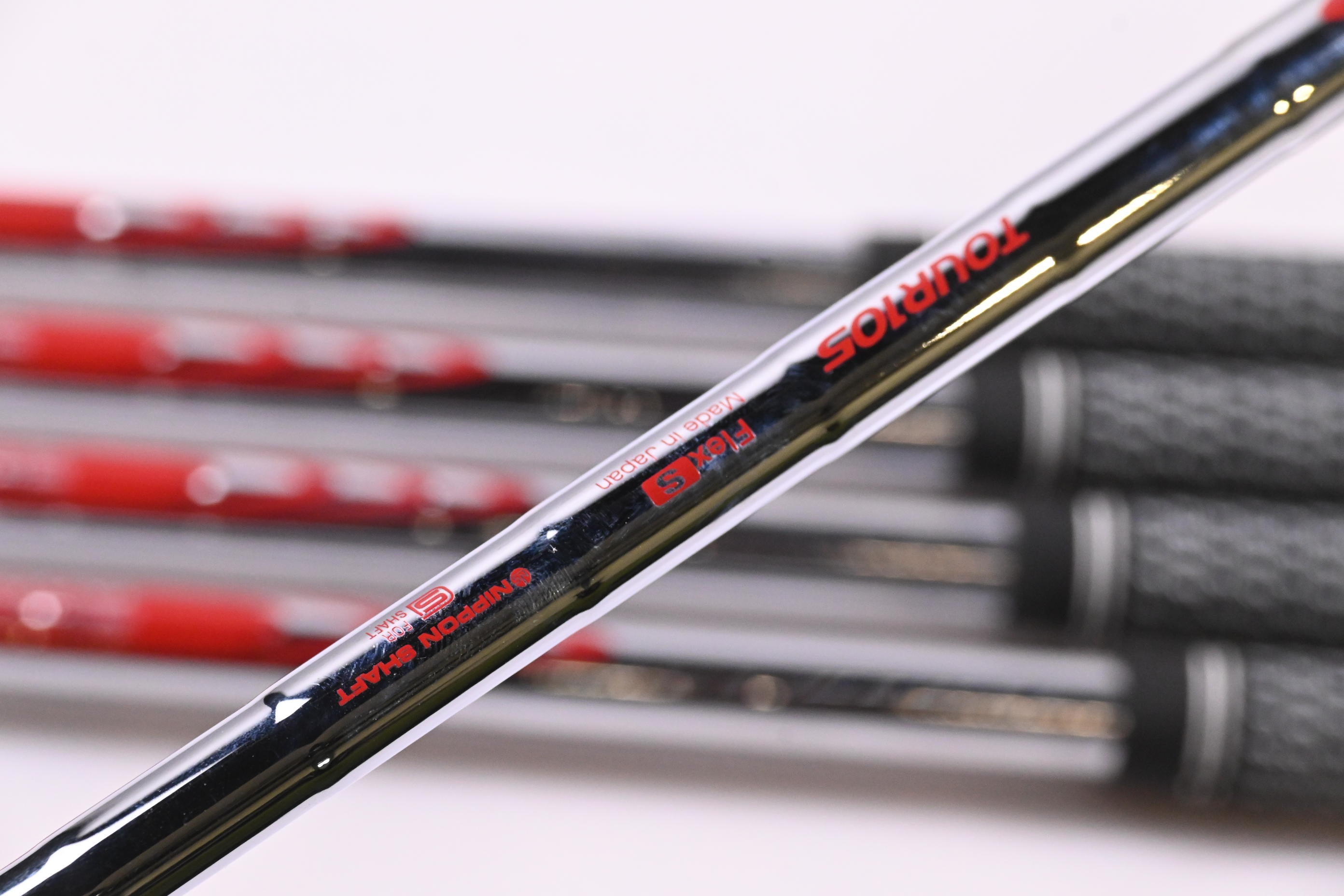 Titleist T150 2025 Irons / 6-PW / Stiff Flex N.S.Pro Modus³ Tour 105 Shafts