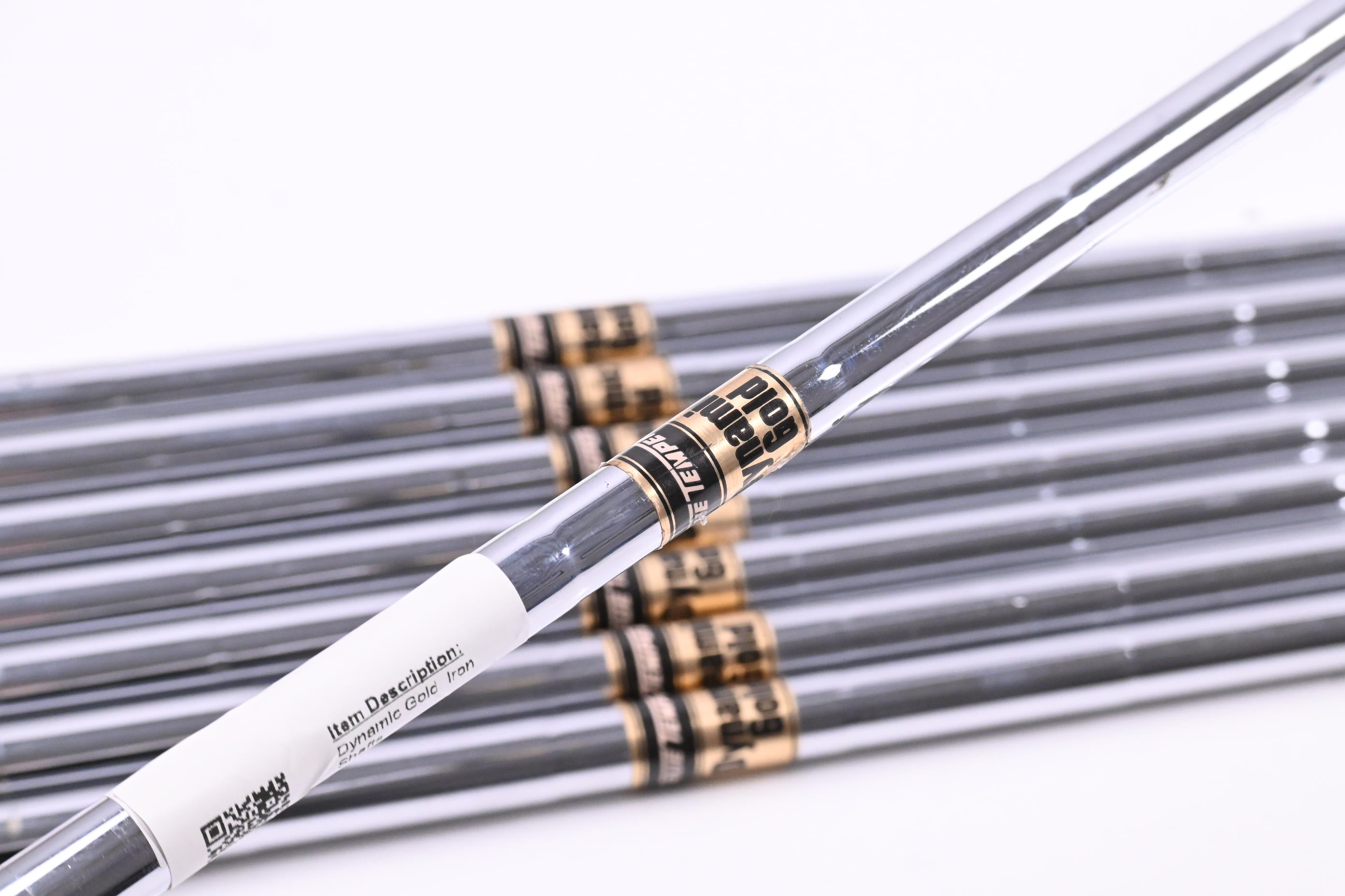 Dynamic Gold R300U Shafts / Regular Flex / Set of 8 / .355" Tip