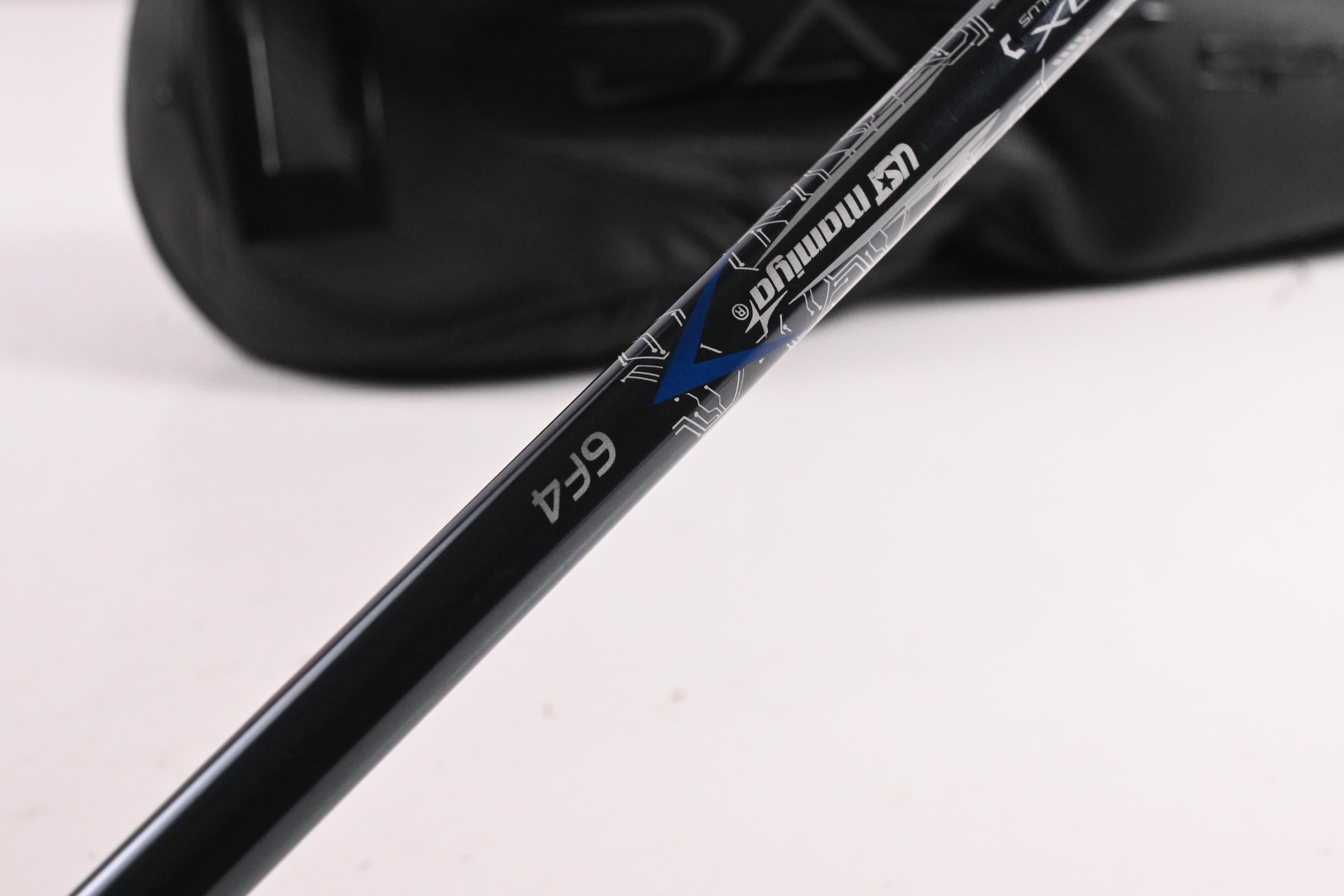Cobra Darkspeed LS Driver / 9 Degree / Stiff Flex UST Mamiya LinQ Blue 6F4 Shaft