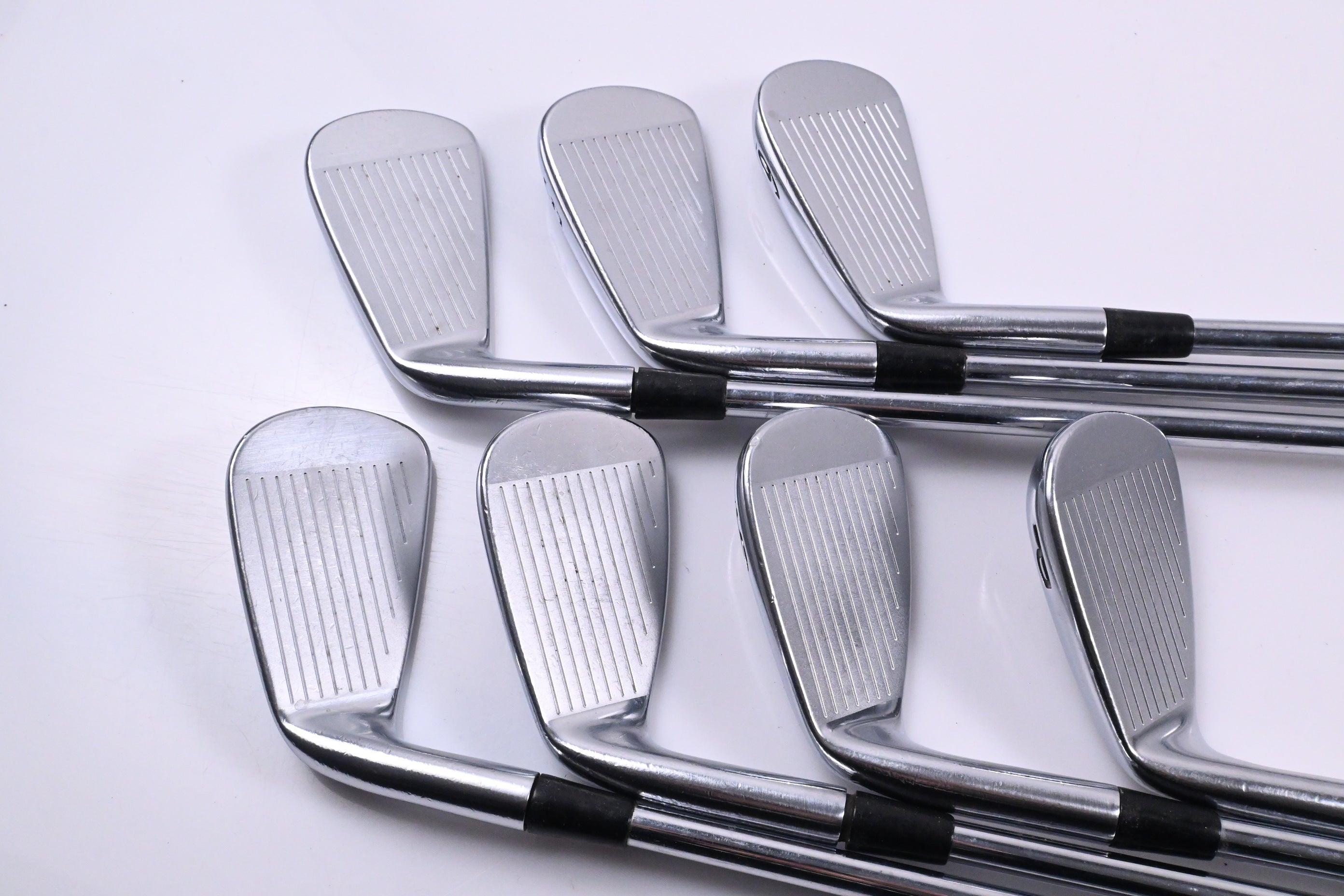 Titleist 714 AP2 Irons / 4-PW / Stiff Flex Dynamic Gold S300 Shafts
