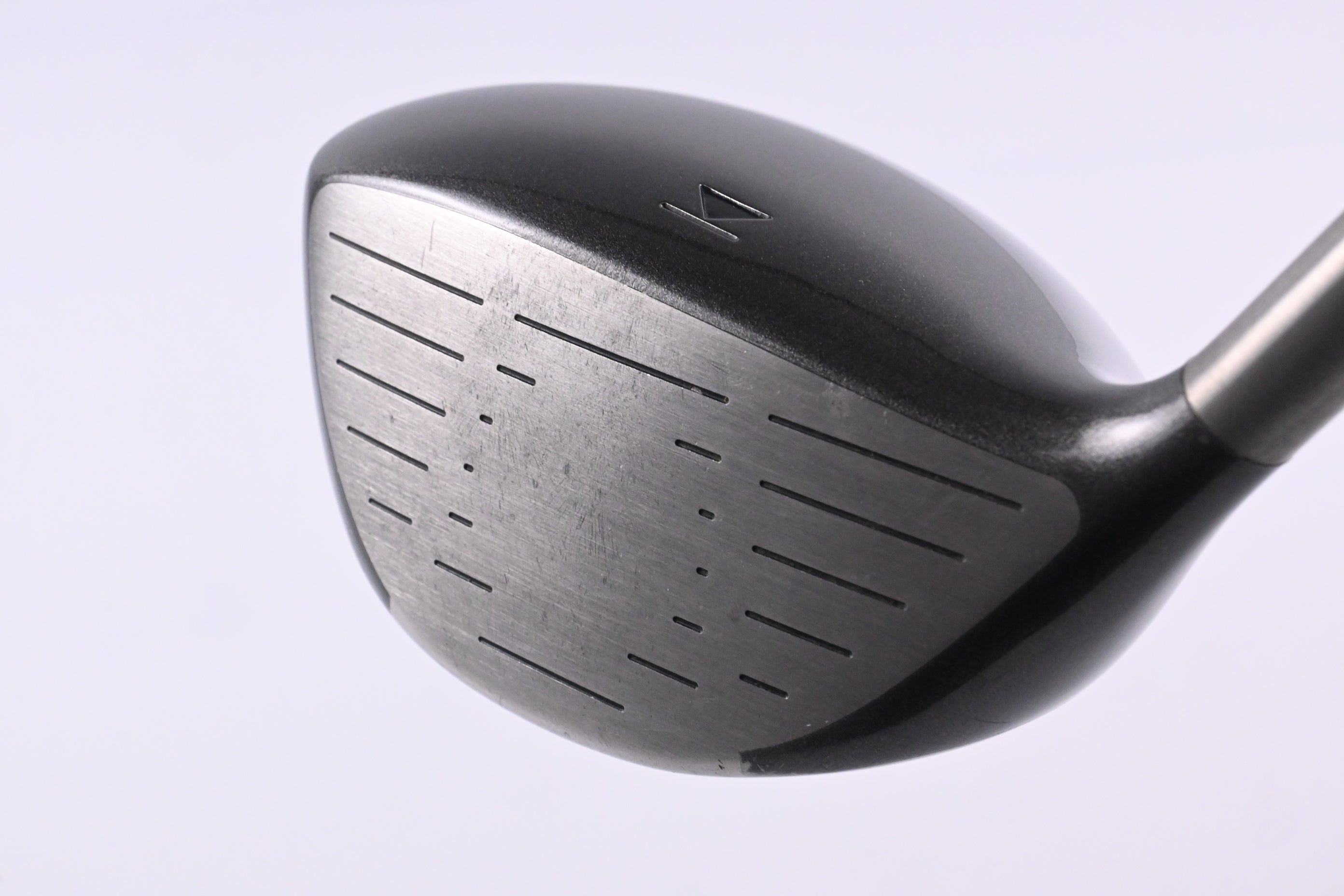 Titleist 975 J Driver / 9.5 Degree / Stiff Flex Graphite Design YS-6 Shaft