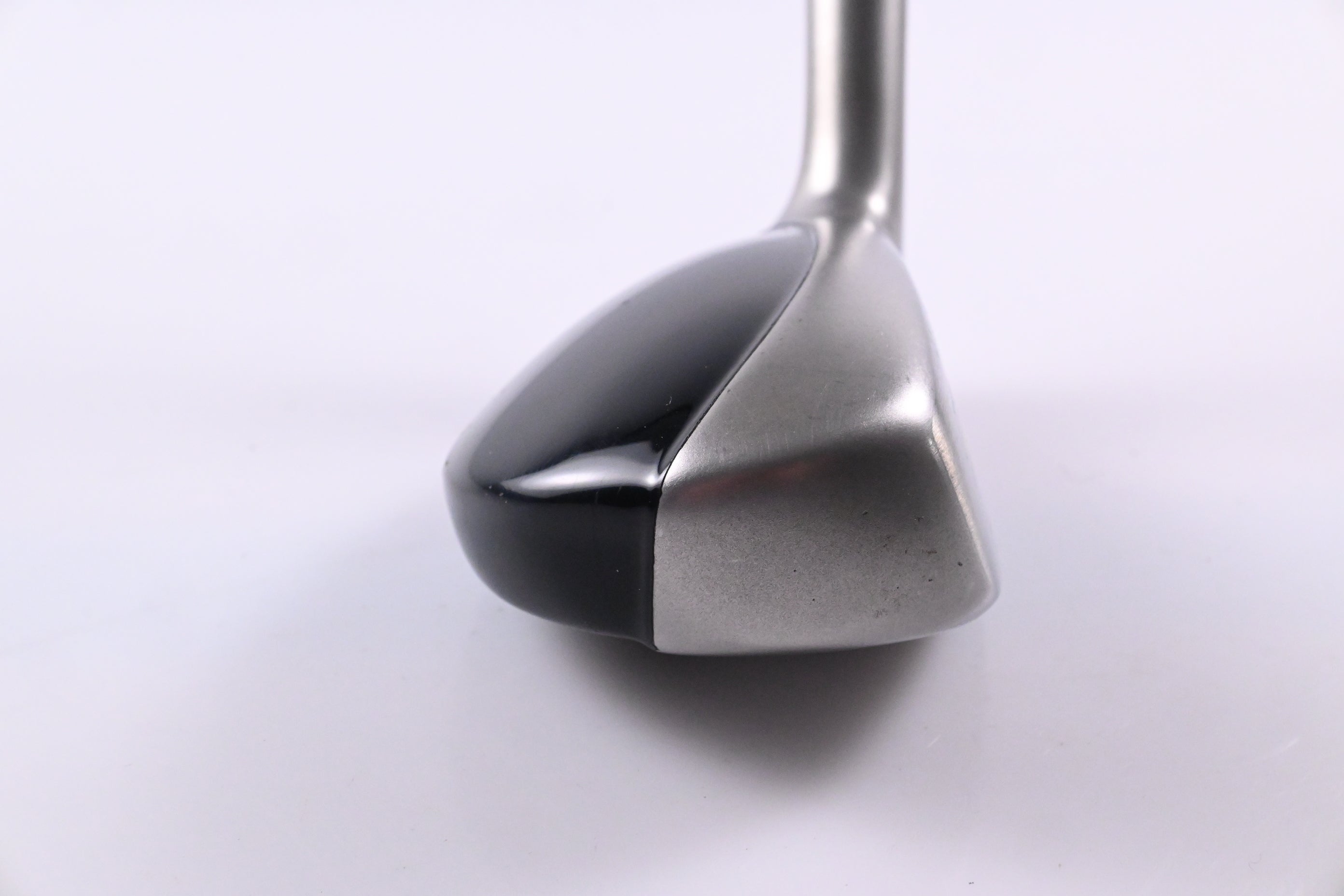 Taylormade Rescue Mid #3 Hybrid / 19 Degree / Regular Flex Ultralite Shaft