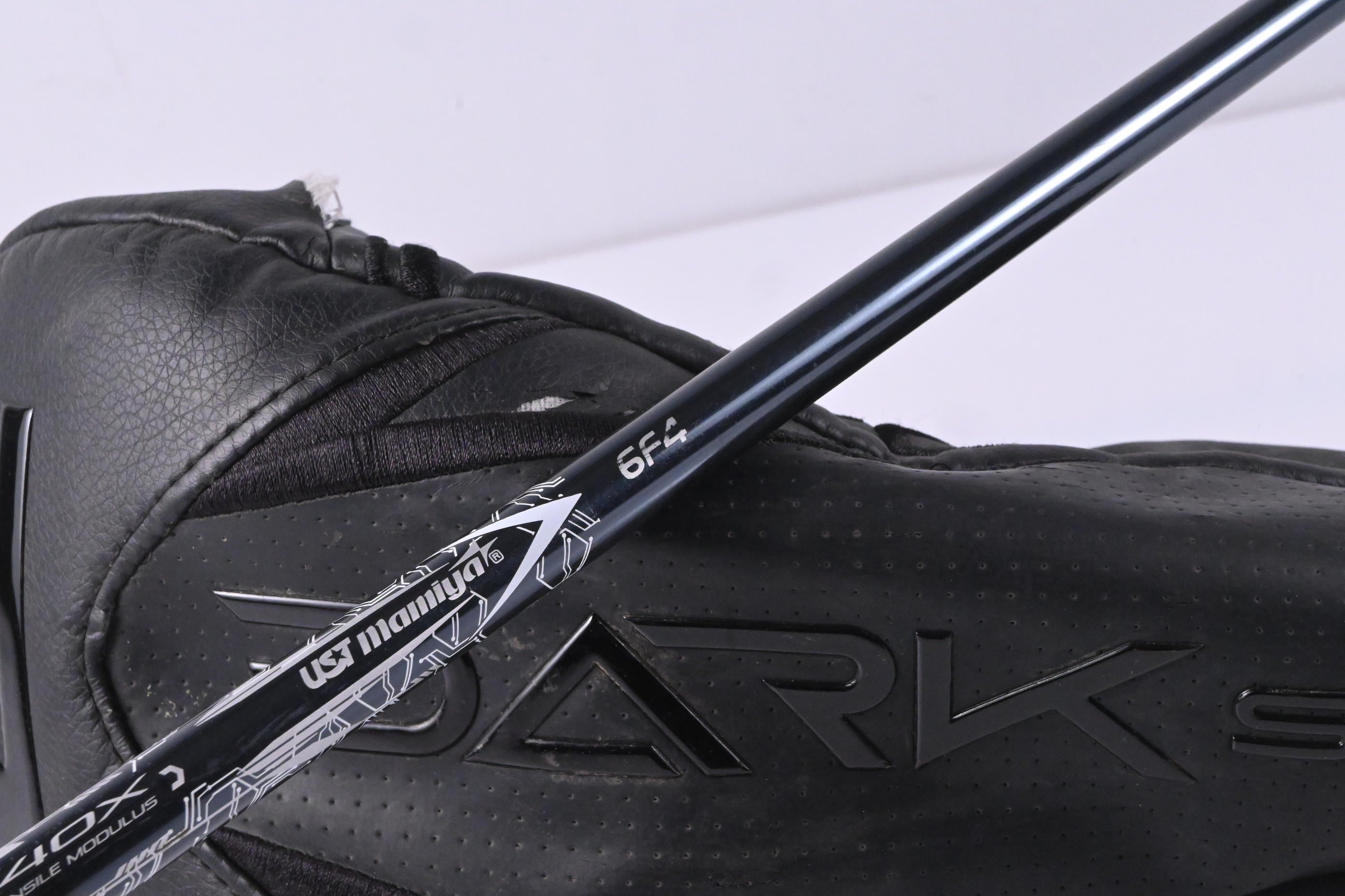Cobra Darkspeed X Driver / 10.5 Degree / Stiff Flex UST LinQ White 6 M40X Shaft