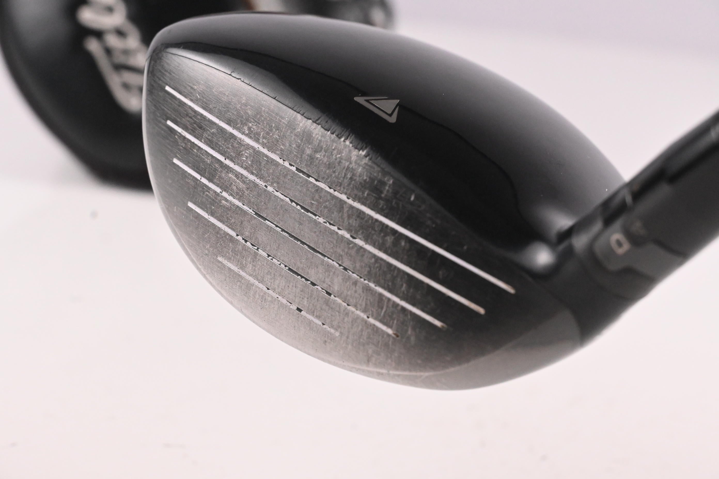 Titleist 915 F #3 Wood / 16.5 Degree / Regular Flex Diamana M+60 Shaft