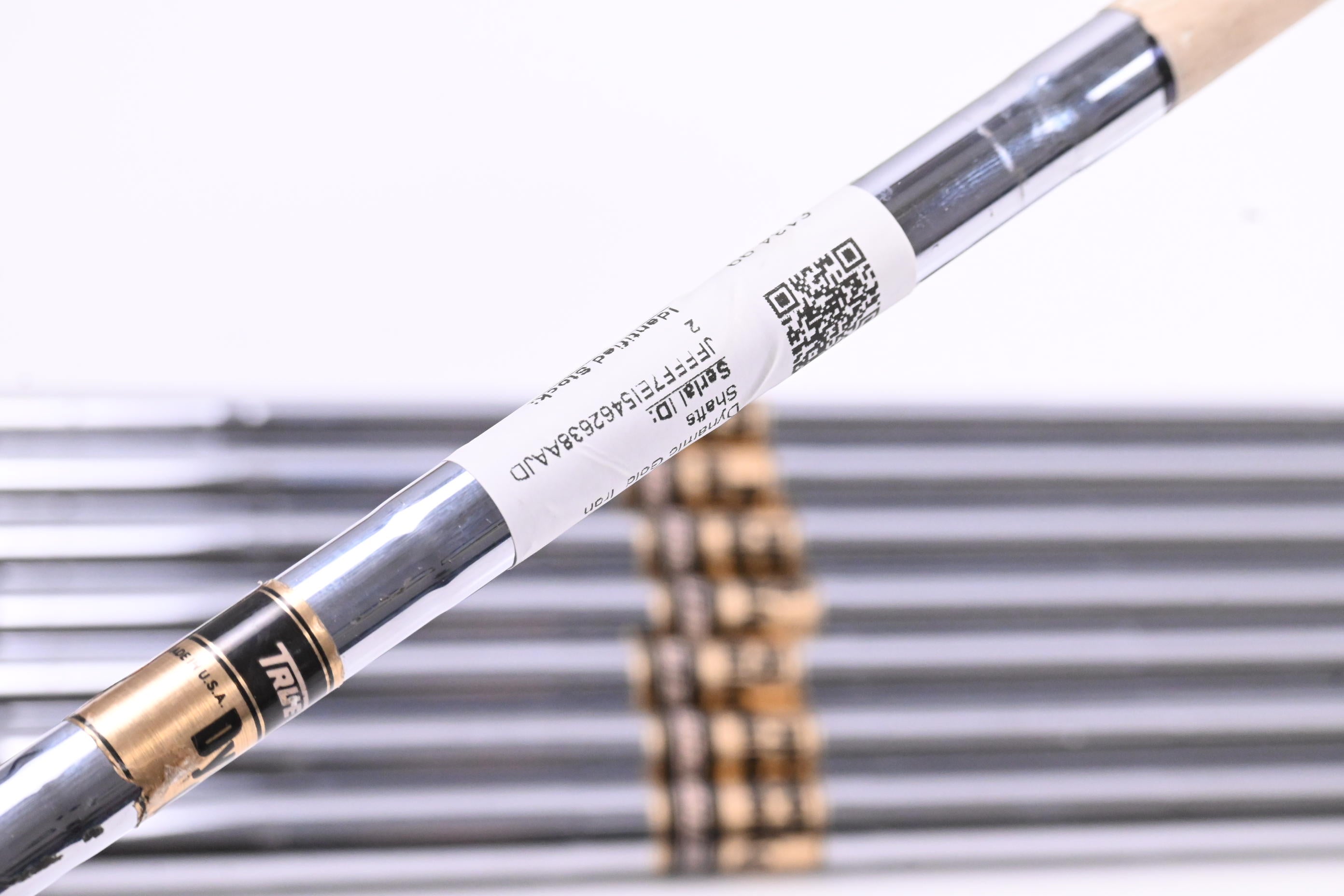 Dynamic Gold R300U Shafts / Regular Flex / Set of 8 / .355" Tip