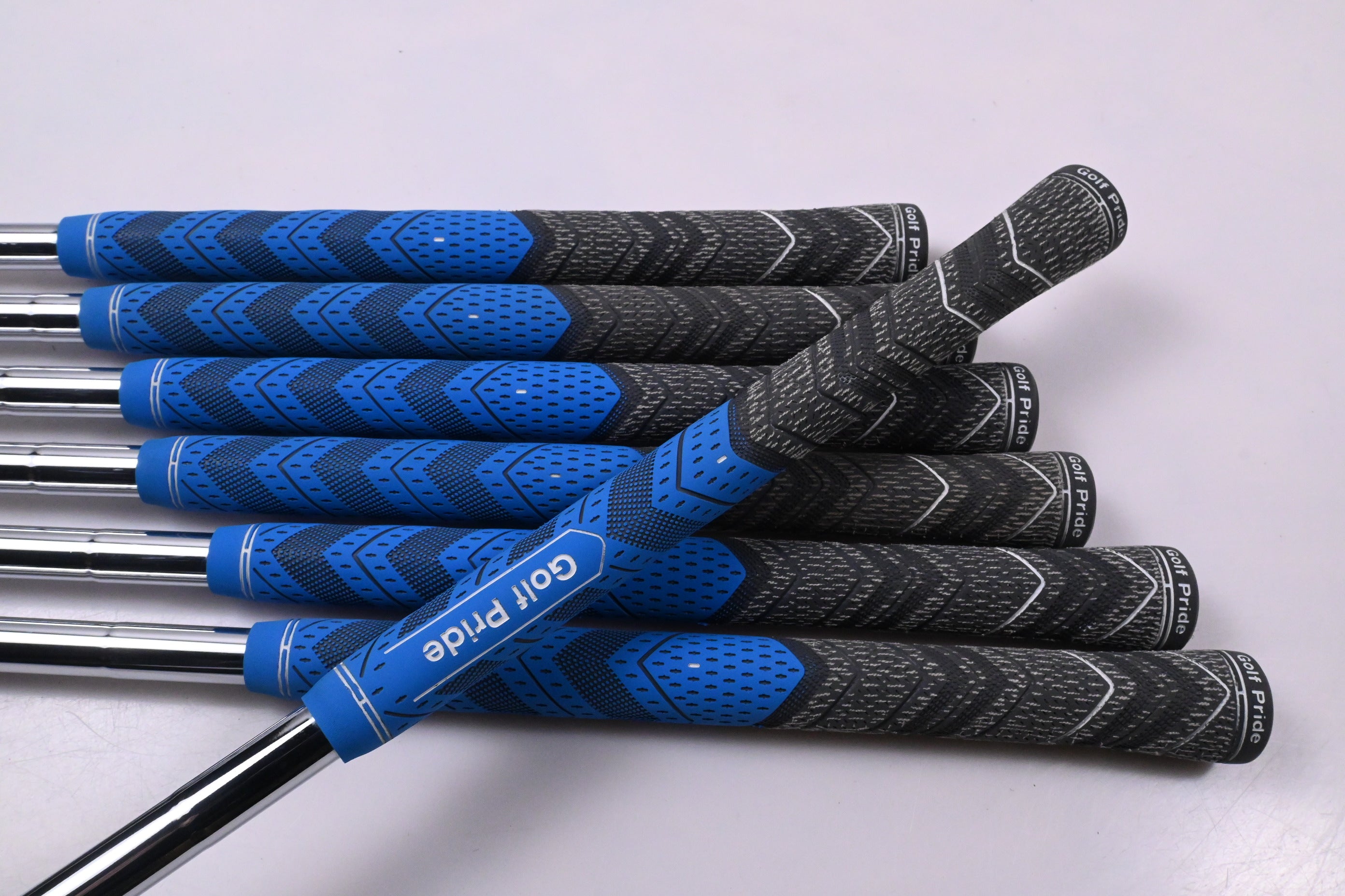 Mizuno Pro 243 Irons / 4-PW / X-Flex Dynamic Gold Mid 115 X100 Shafts