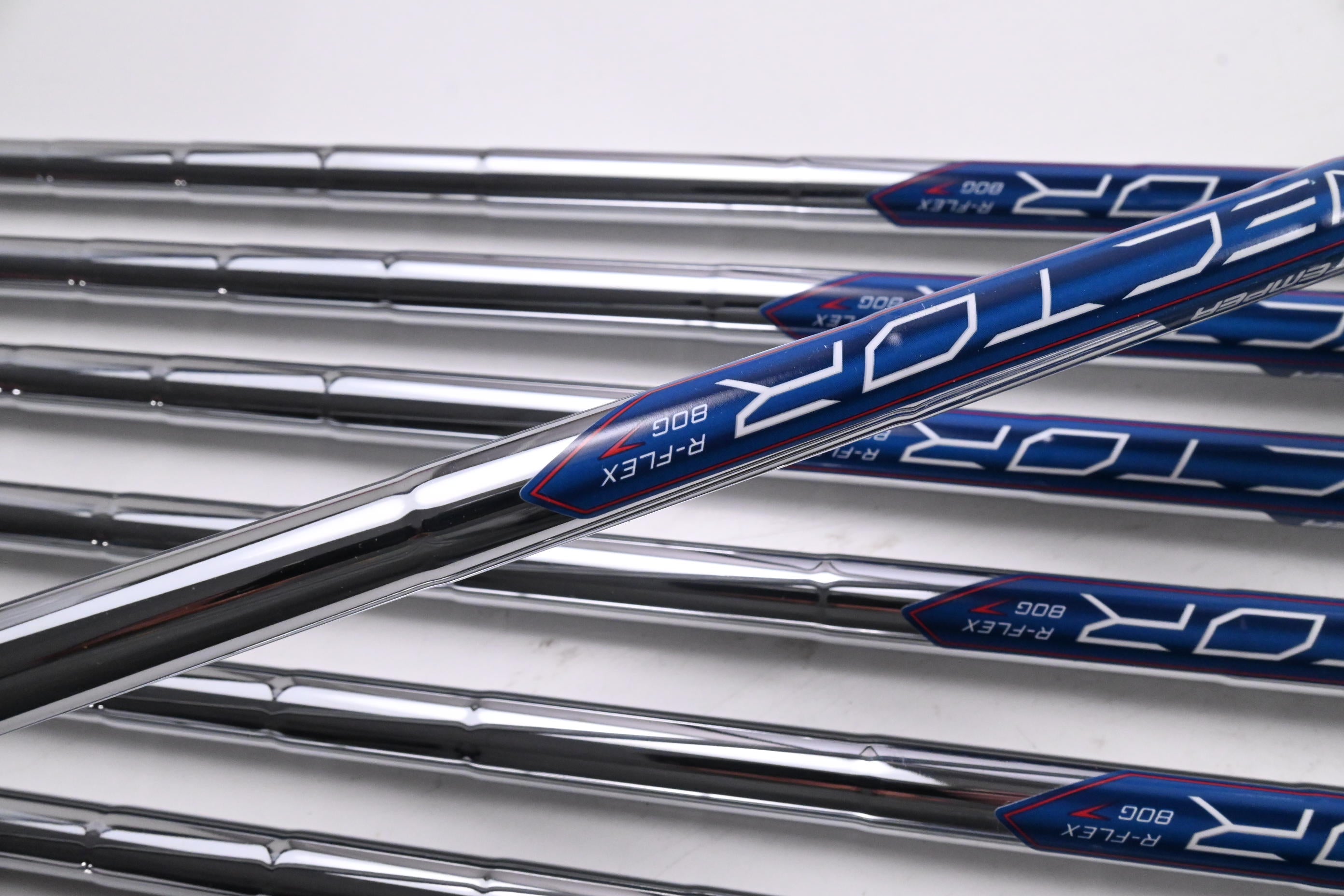 Callaway Elyte Irons / 5-PW+SW / Regular Flex Vector 80 Shafts