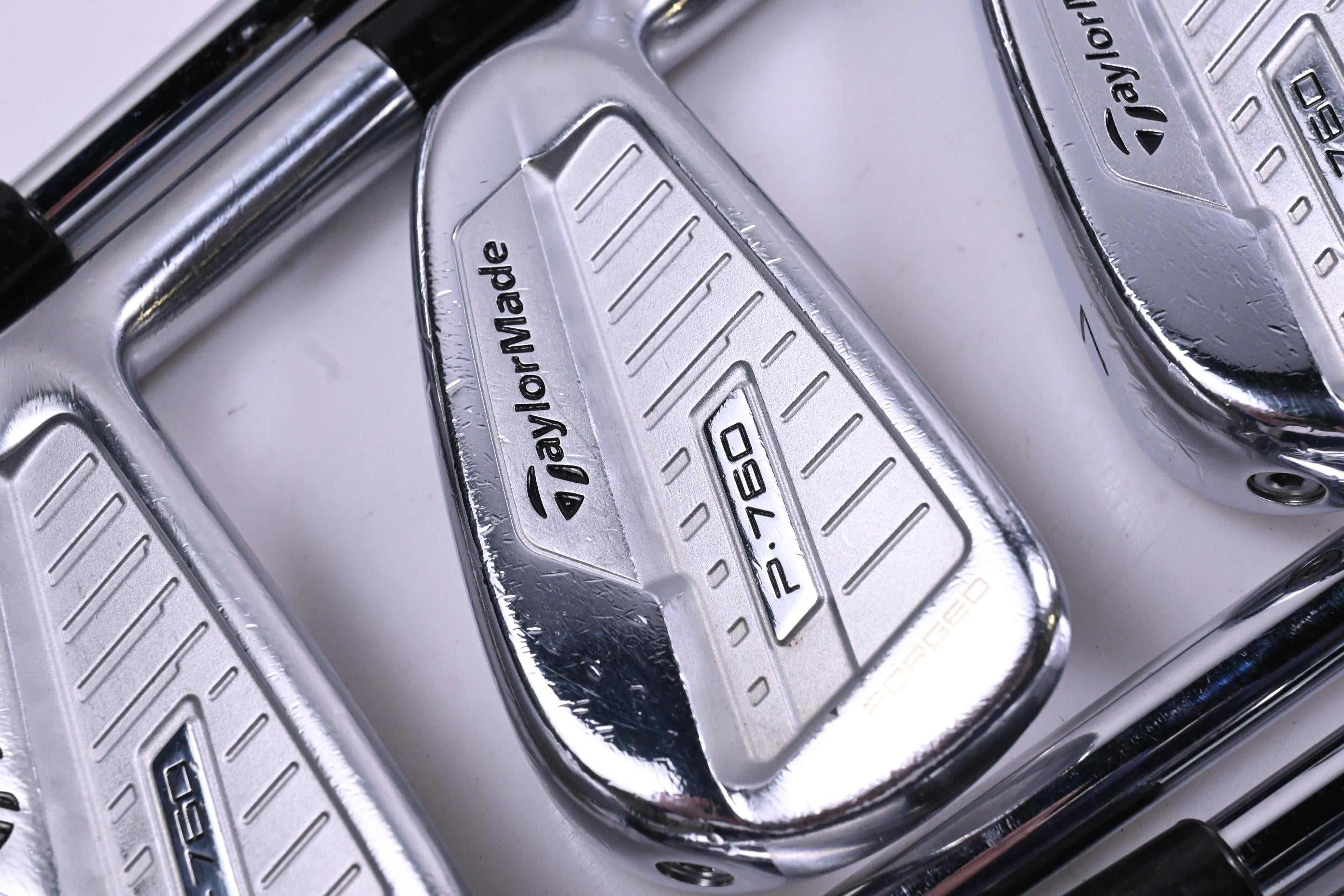 Taylormade P760 Irons / 4-PW+GW / Stiff Flex Dynamic Gold 105 S300 Shafts